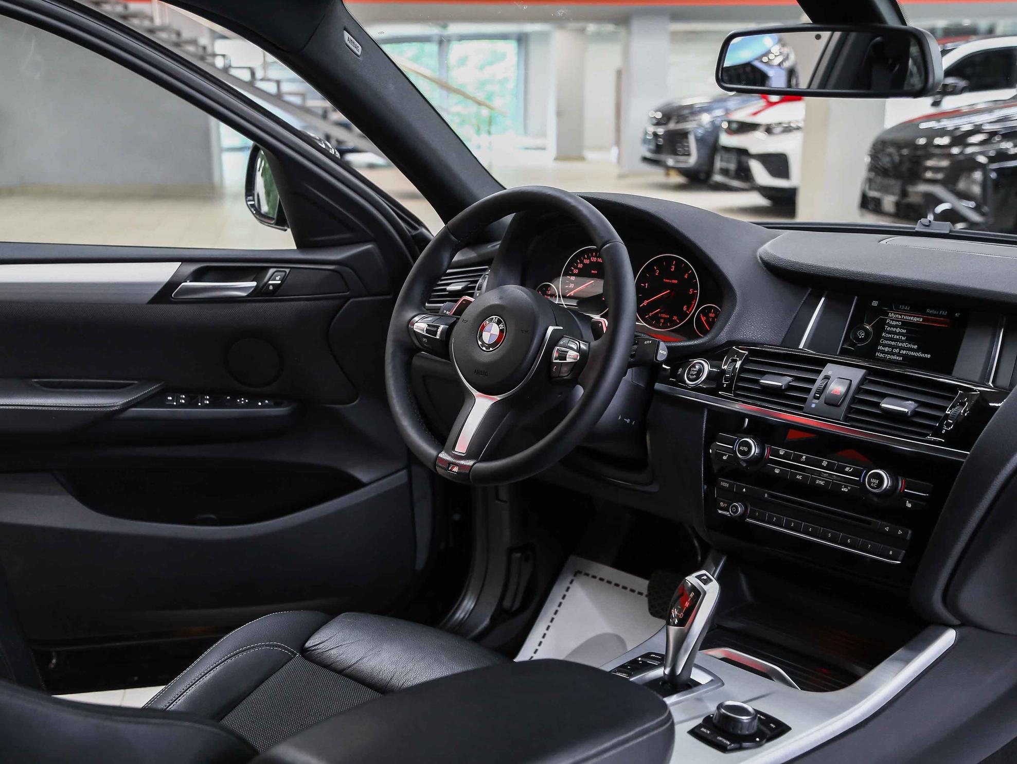 BMW X4 2018, серый, ДЦ Орехово