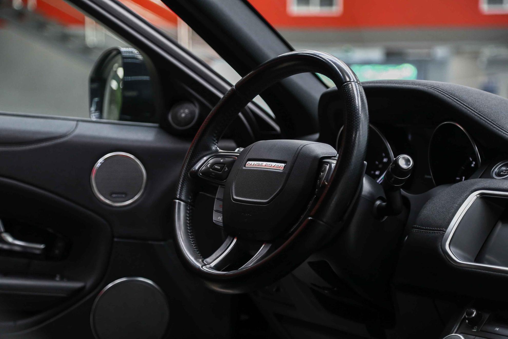 Land Rover Range Rover Evoque 2018, черный, ДЦ Орехово