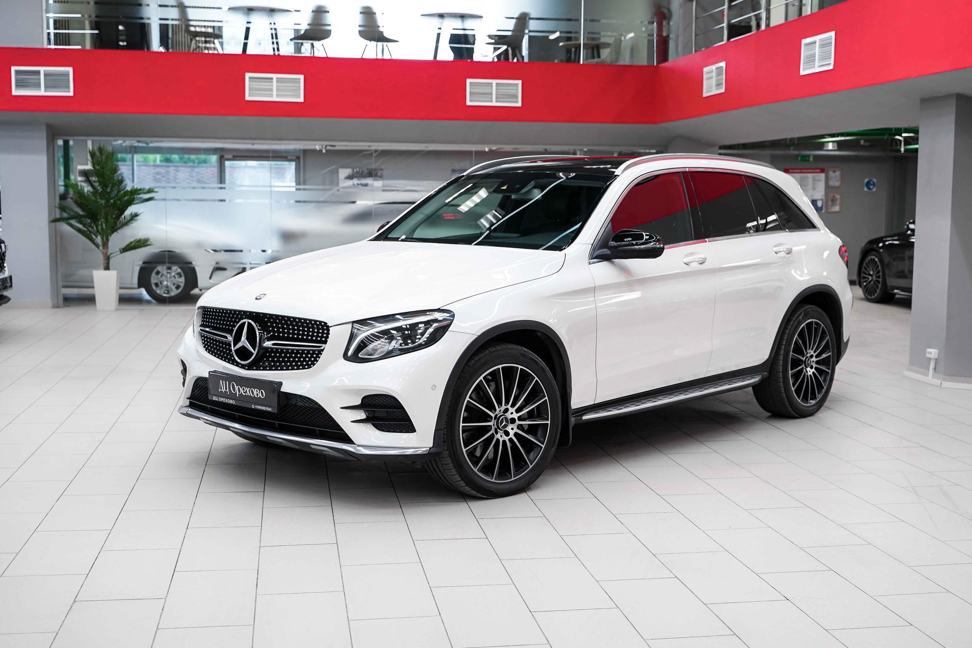 Mercedes-Benz GLC 2016, белый, ДЦ Орехово