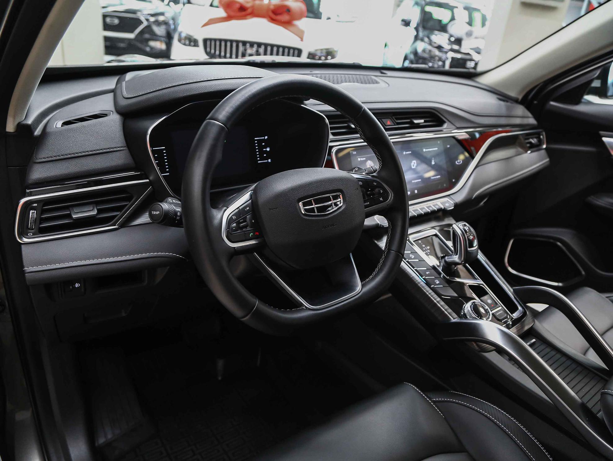 Geely Atlas Pro 2023, серый, ДЦ Орехово