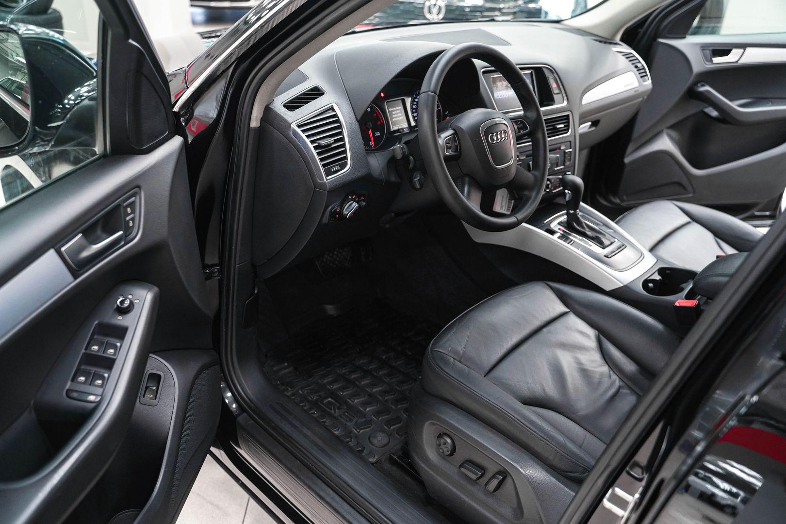 Audi Q5 2011, черный, ДЦ Орехово