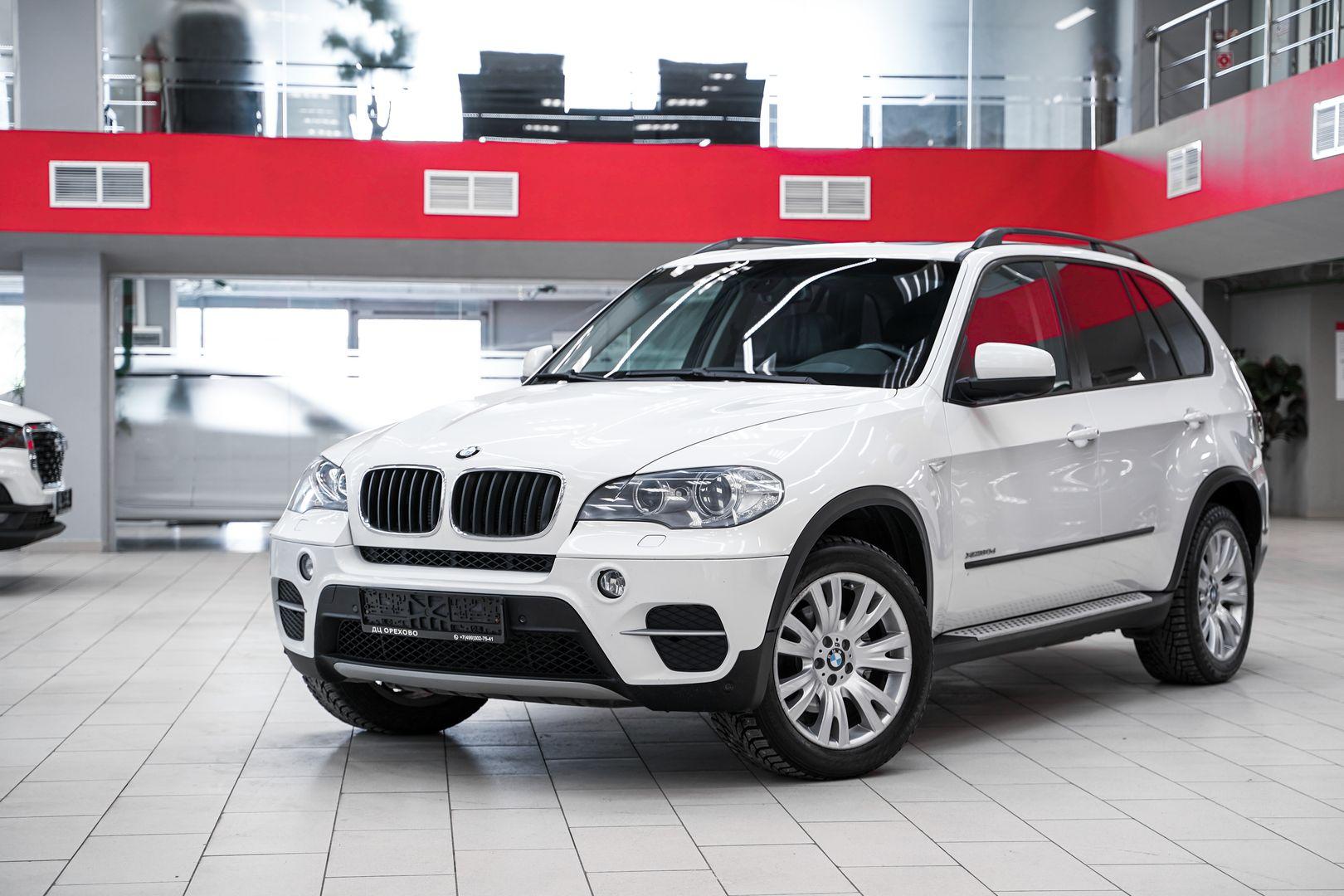 BMW X5 2011, белый, ДЦ Орехово