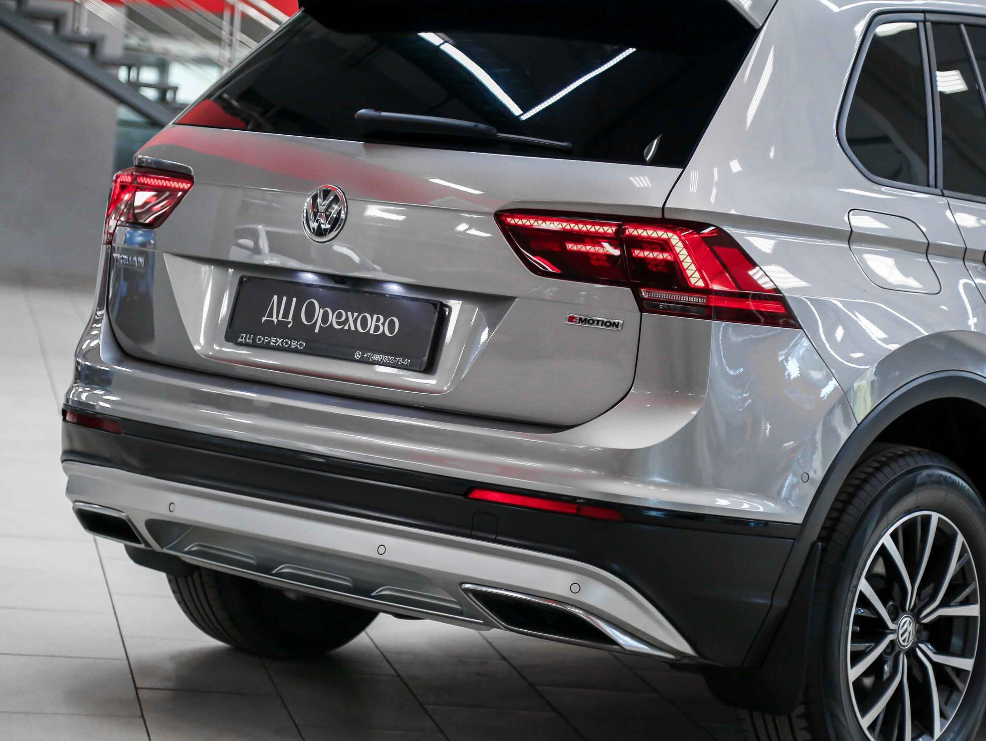Volkswagen Tiguan 2020, серый, ДЦ Орехово