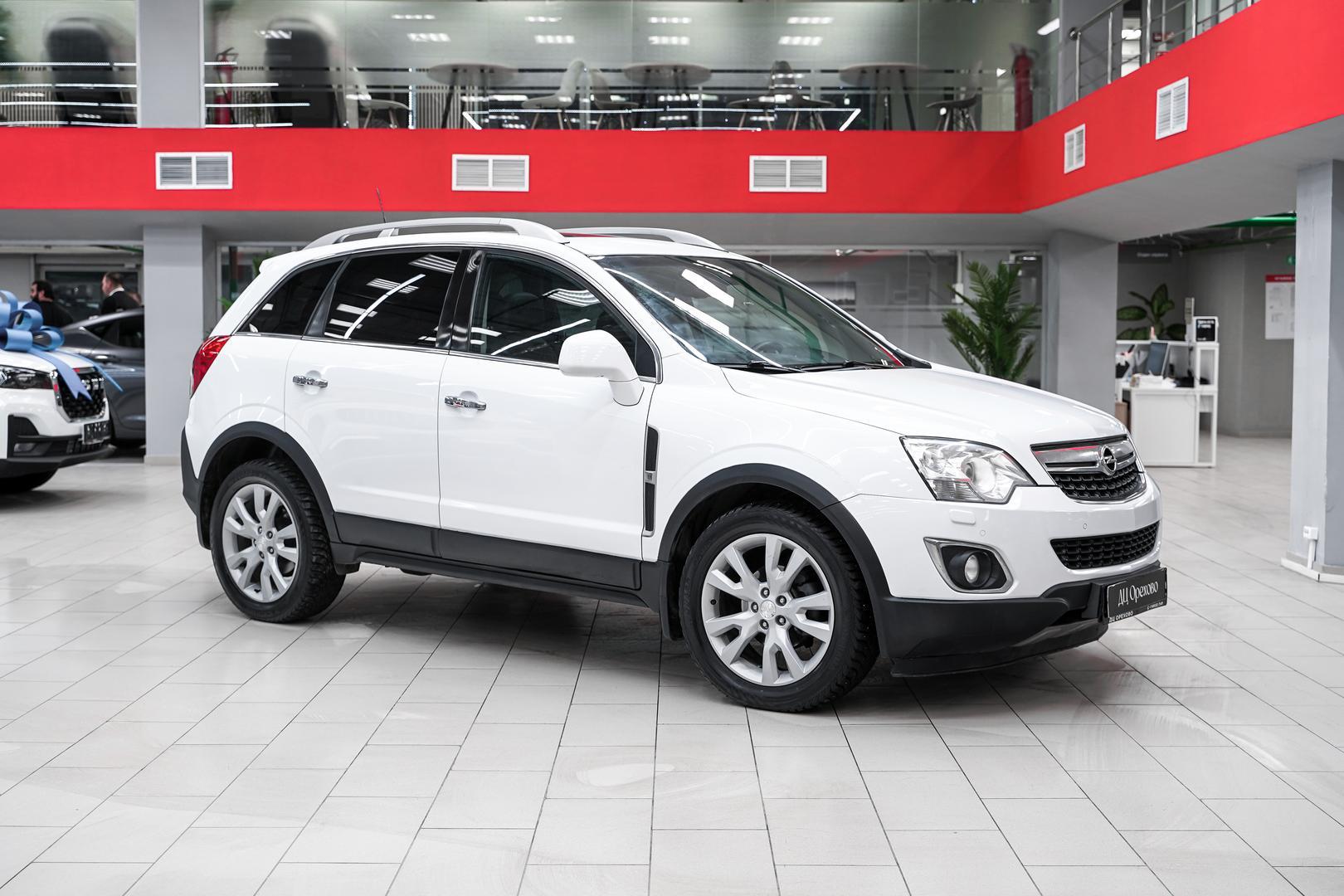 Opel Antara 2013, белый, ДЦ Орехово