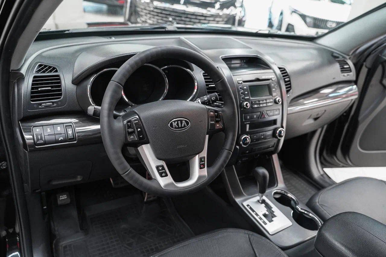 Kia Sorento 2011, черный, ДЦ Орехово
