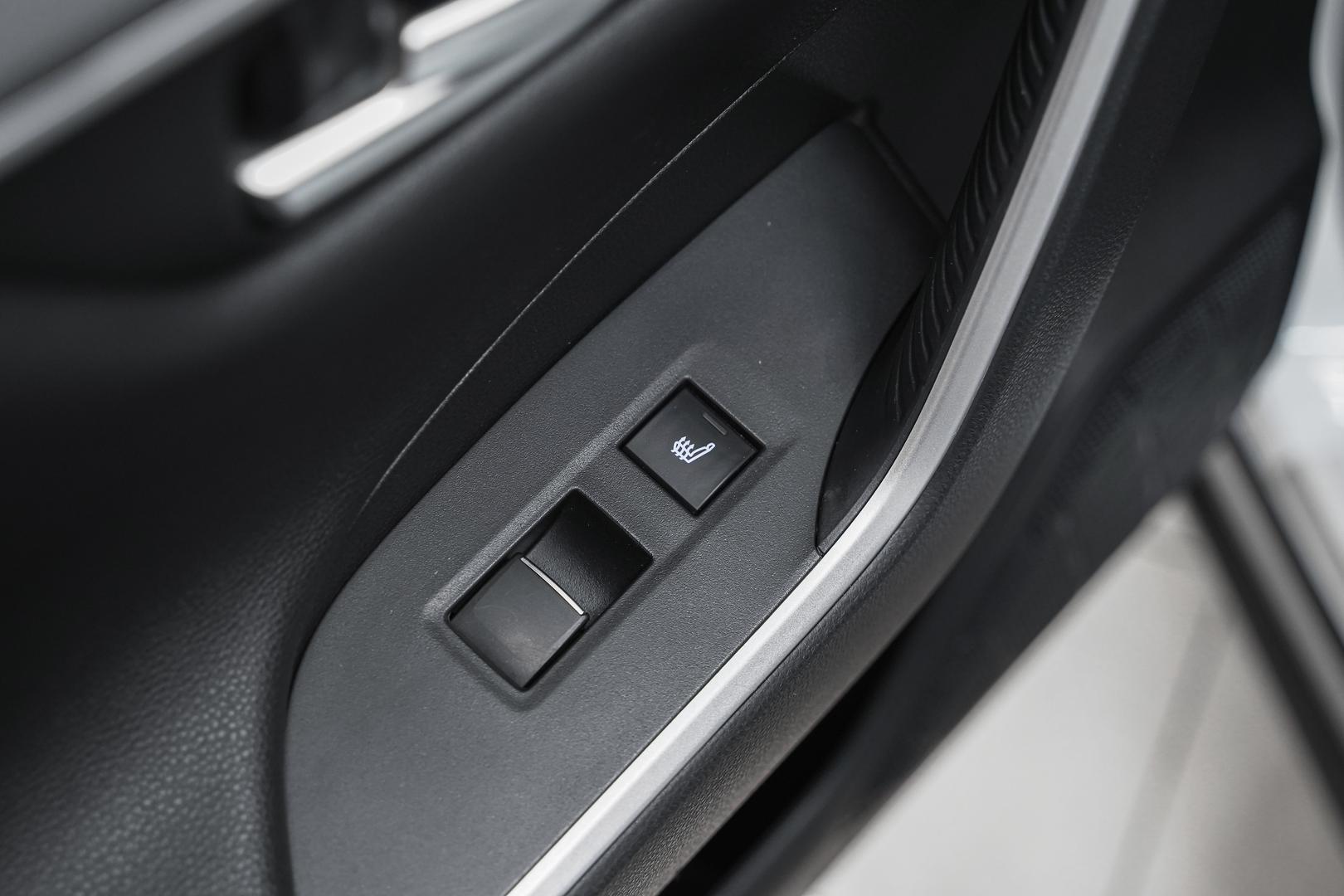 Toyota RAV4 2019, белый, ДЦ Орехово