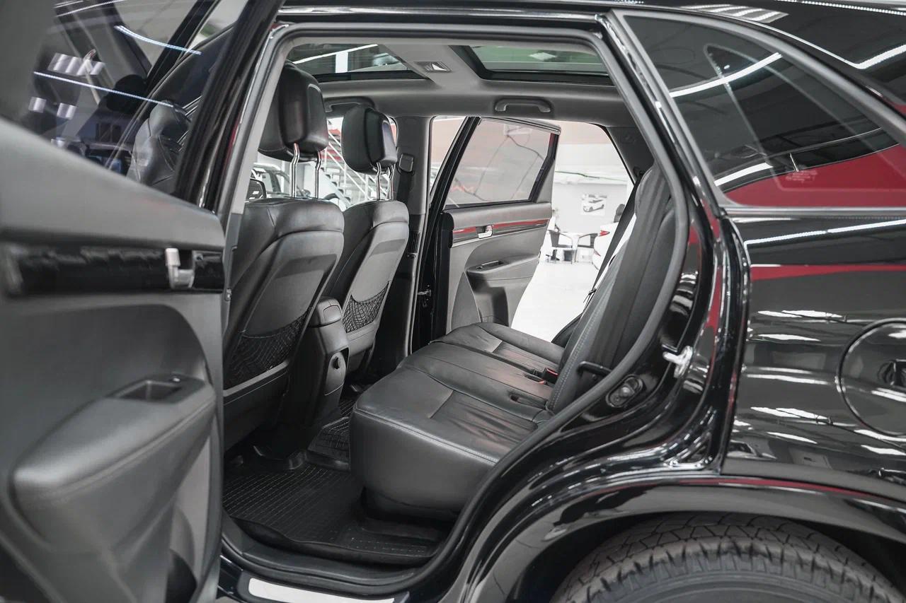 Kia Sorento 2012, черный, ДЦ Орехово