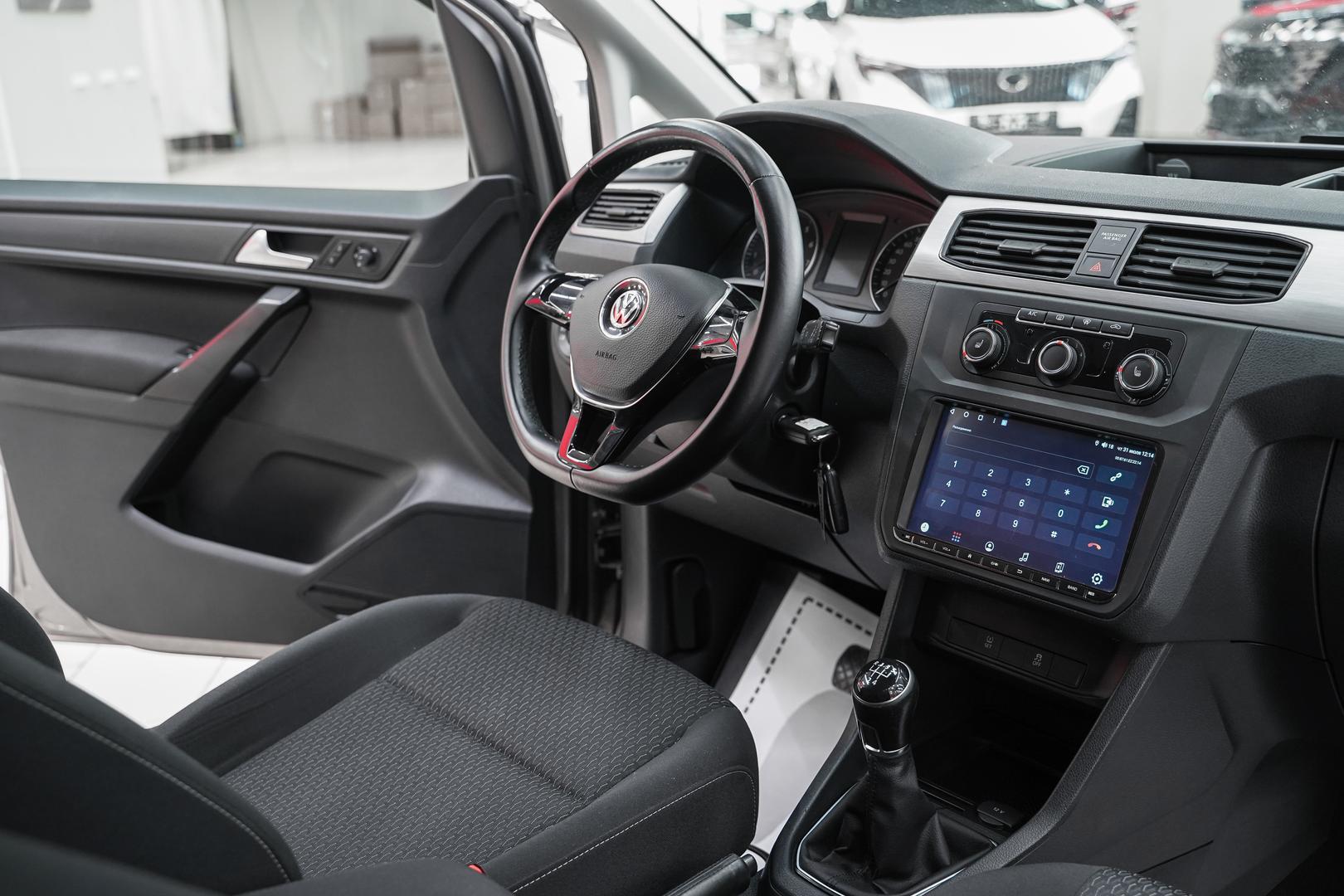 Volkswagen Caddy 2019, бежевый, ДЦ Орехово