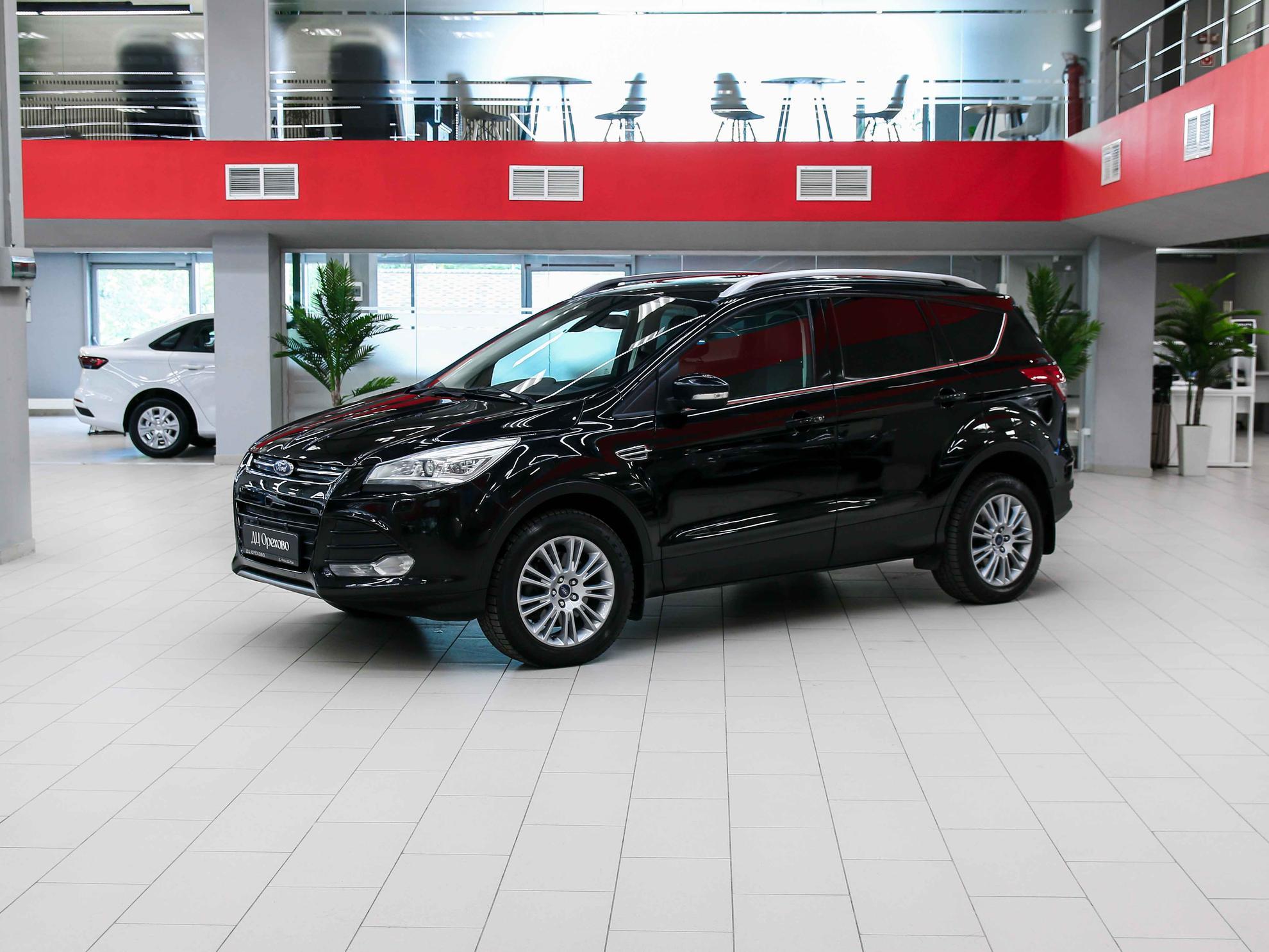 Ford Kuga 2014, черный, ДЦ Орехово