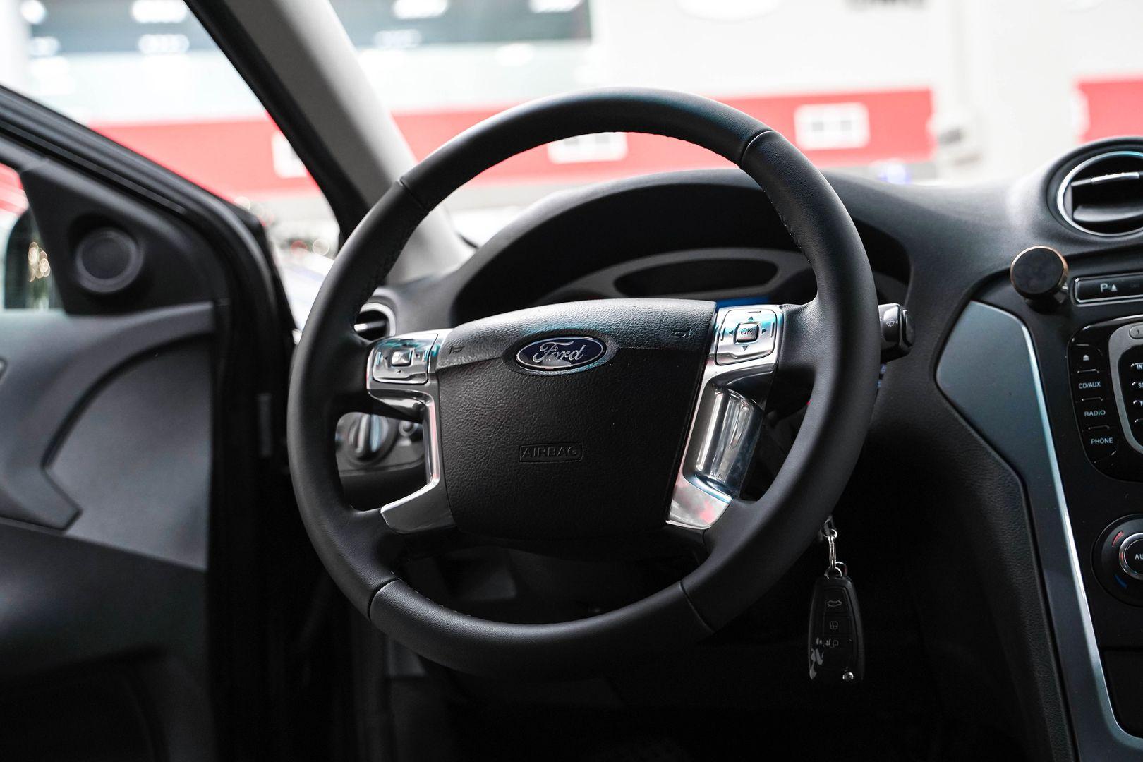 Ford Mondeo 2011, черный, ДЦ Орехово