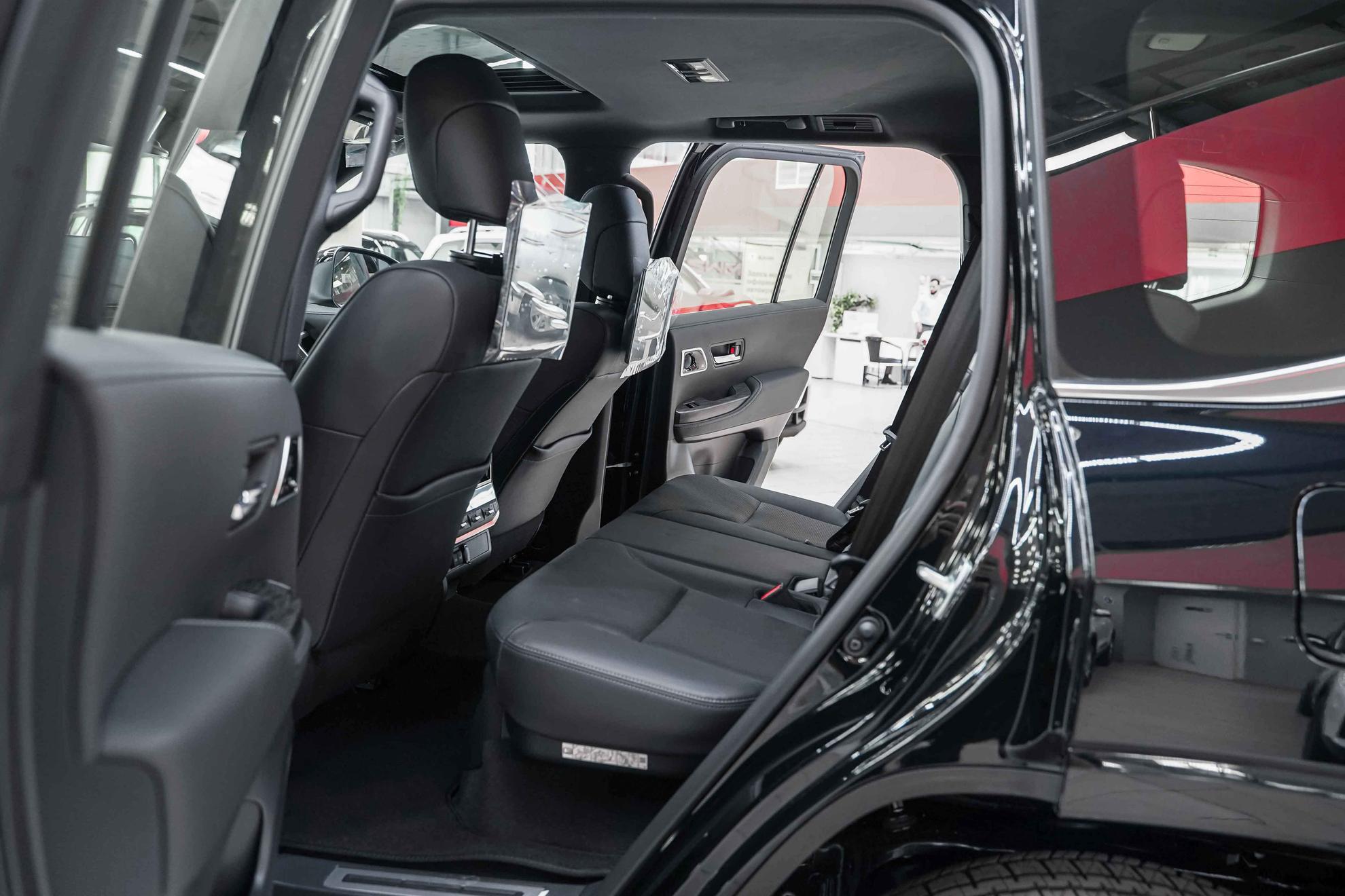 Toyota Land Cruiser 2026, черный, ДЦ Орехово