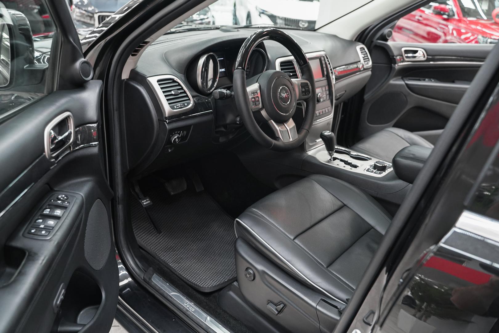 Jeep Grand Cherokee 2012, черный, ДЦ Орехово