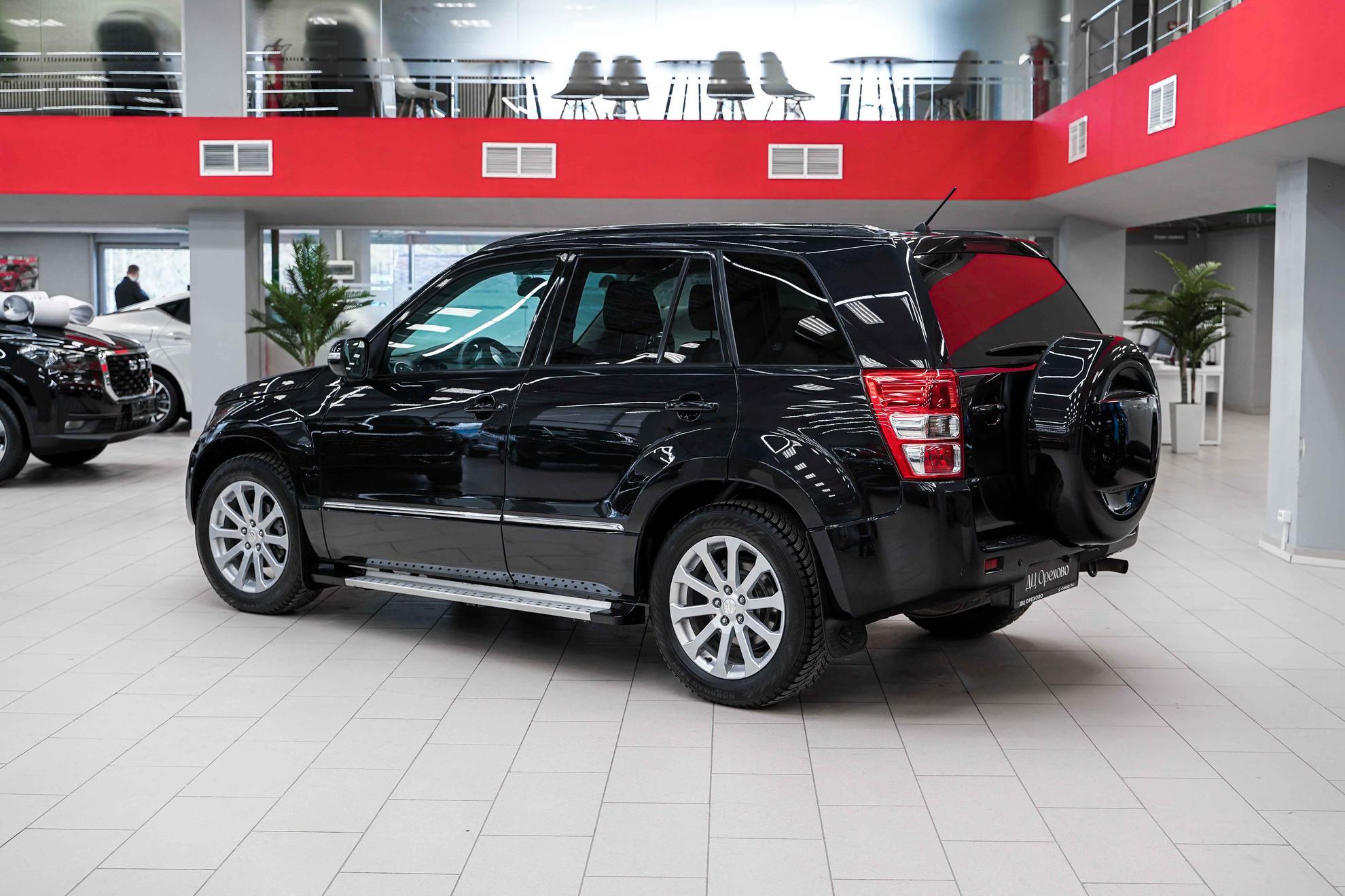 Suzuki Grand Vitara 2013, черный, ДЦ Орехово