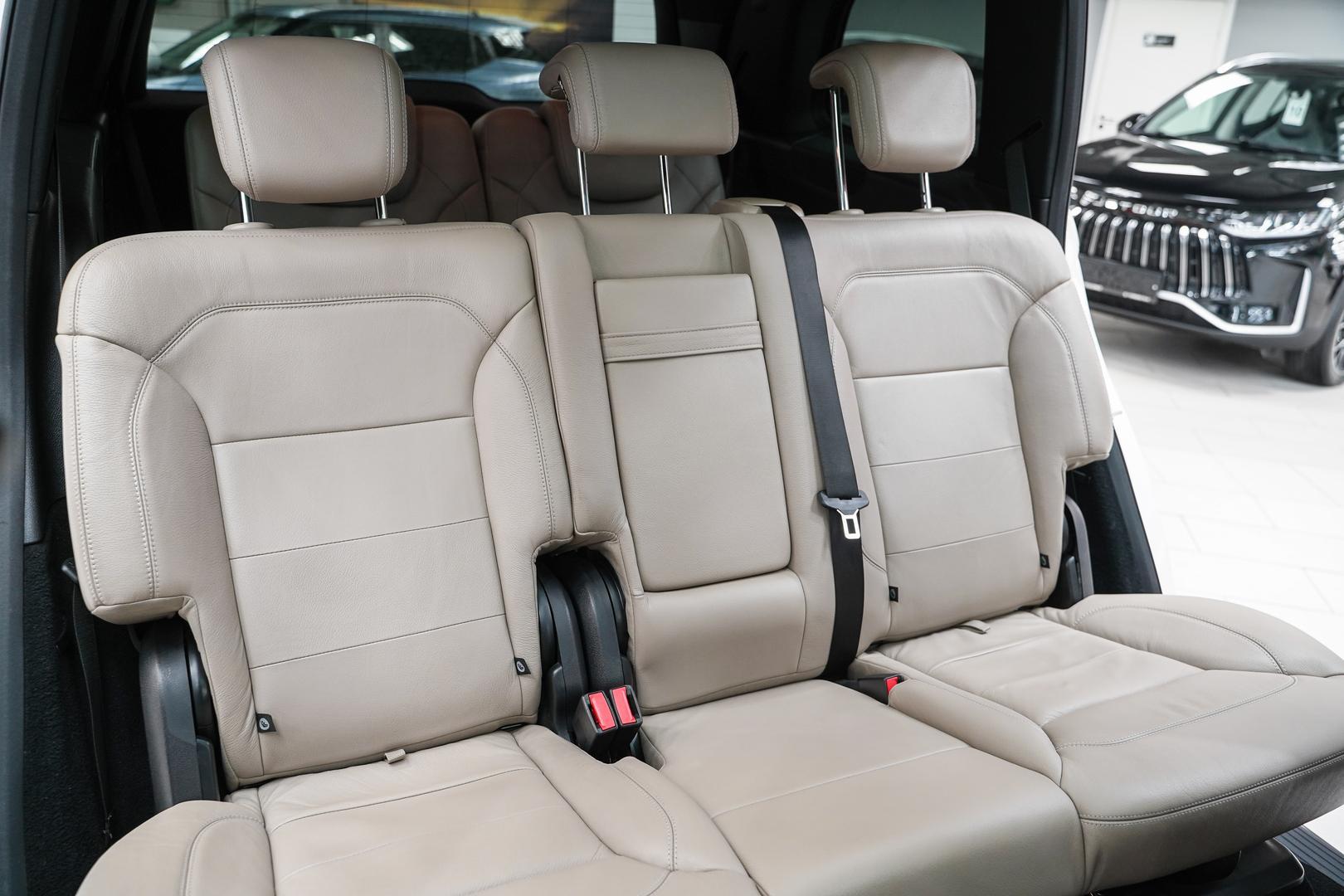 Mercedes-Benz GL-Класс 2015, белый, ДЦ Орехово