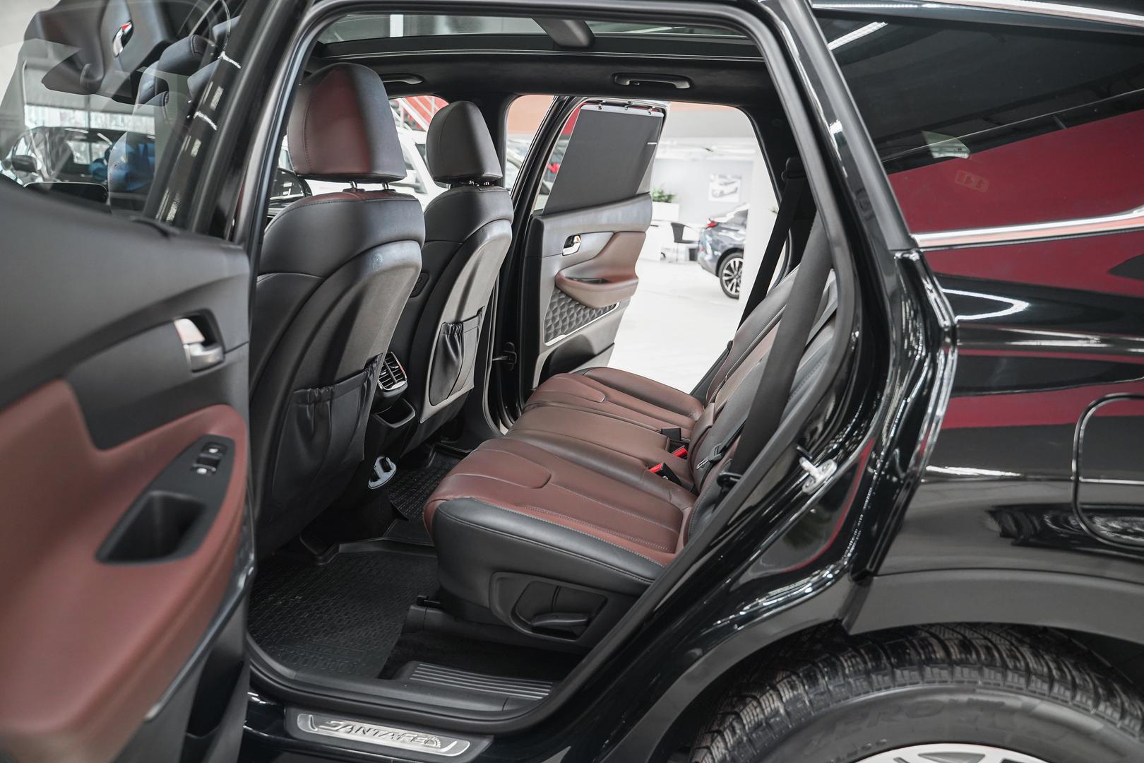 Hyundai Santa Fe 2019, черный, ДЦ Орехово