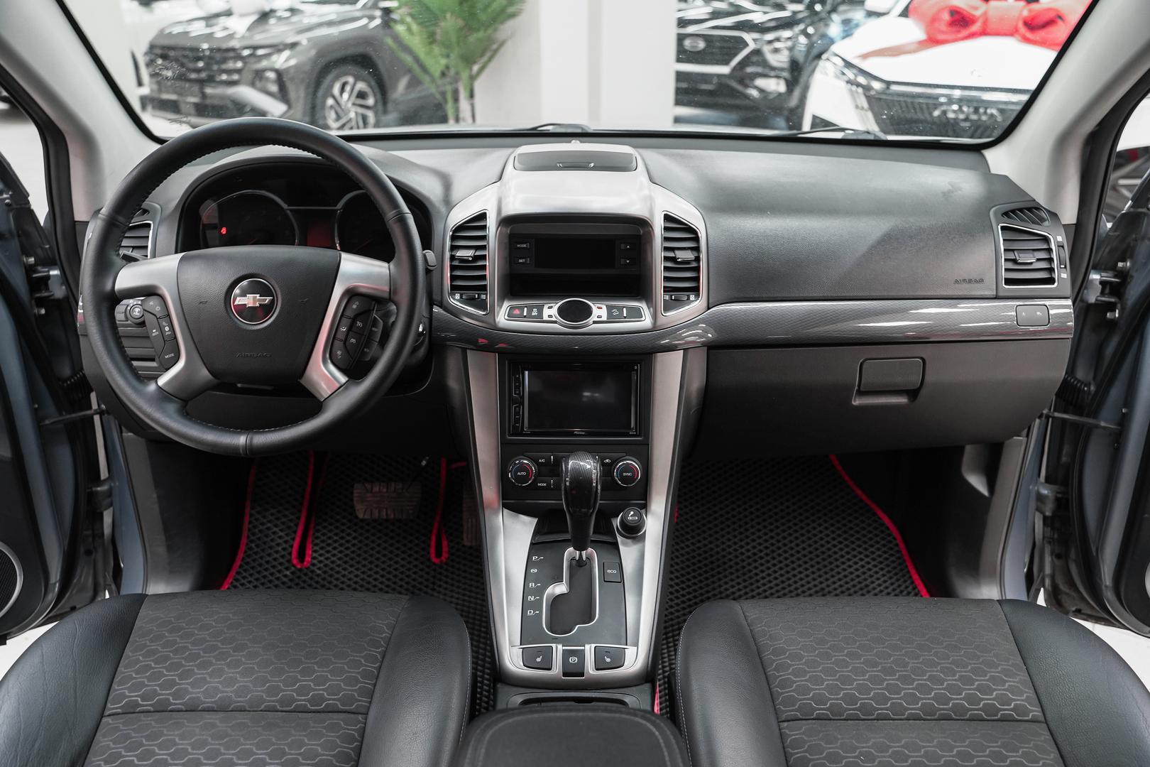 Chevrolet Captiva 2014, серый, ДЦ Орехово
