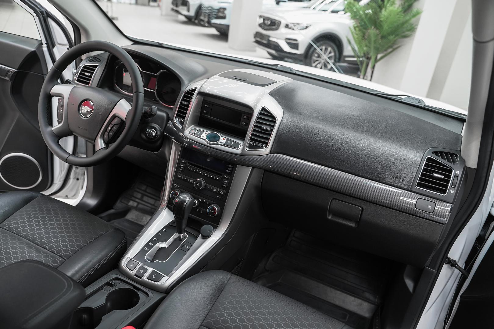 Chevrolet Captiva 2015, белый, ДЦ Орехово