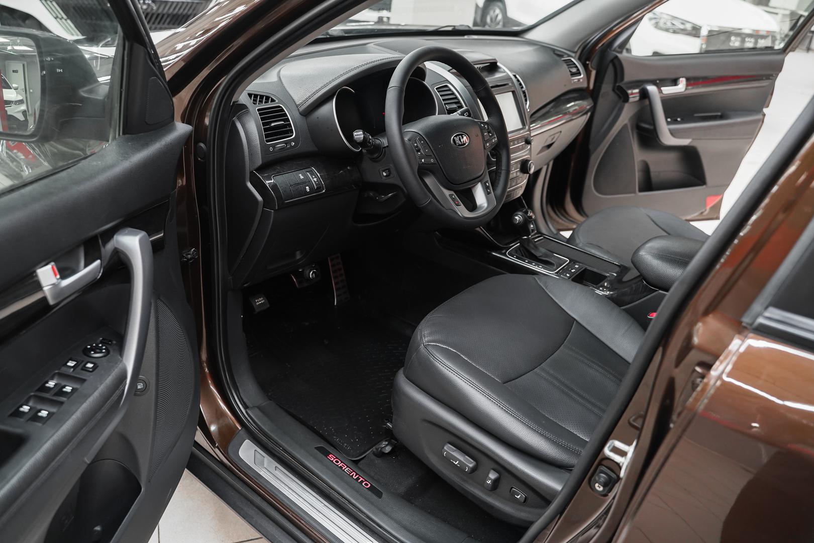 Kia Sorento 2014, коричневый, ДЦ Орехово