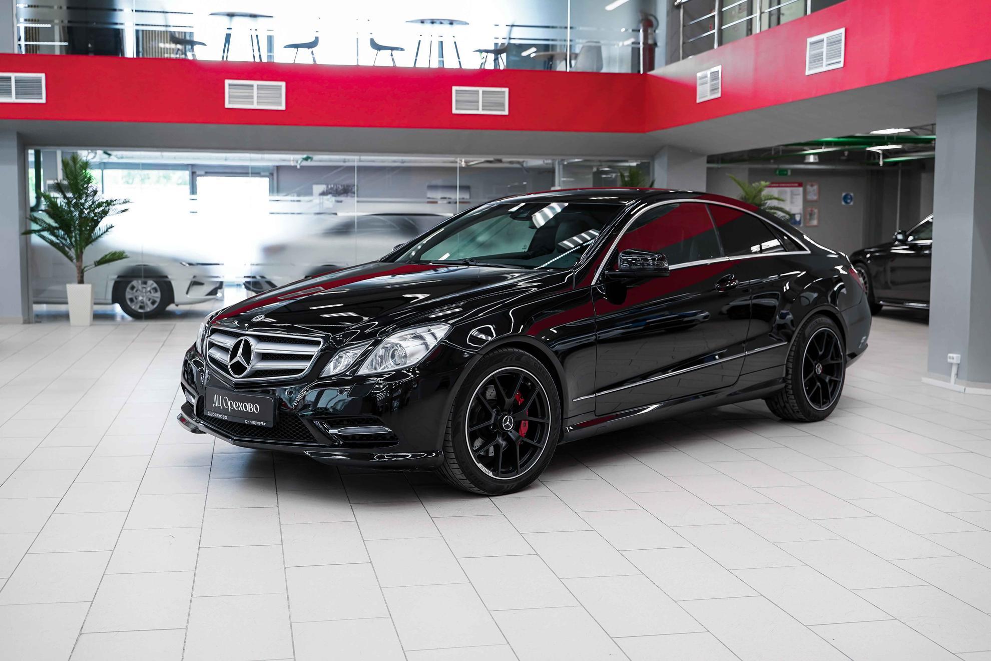 Mercedes-Benz E-Класс 2012, черный, ДЦ Орехово