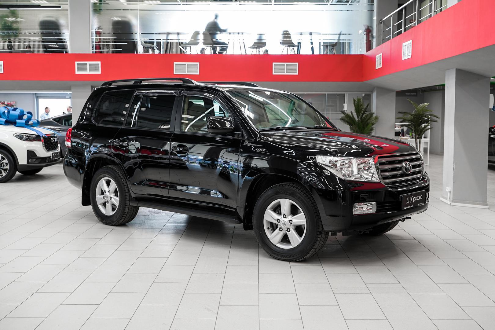 Toyota Land Cruiser 2011, черный, ДЦ Орехово