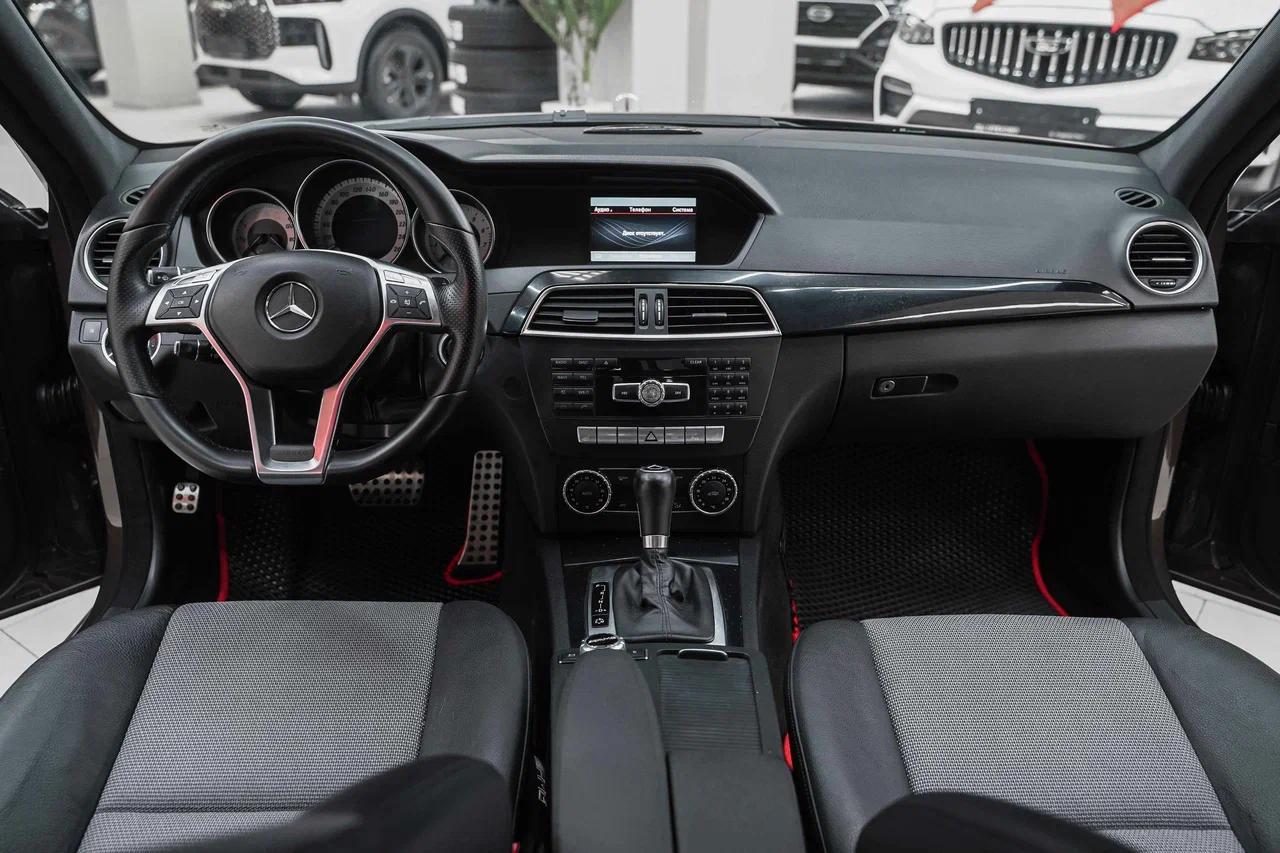 Mercedes-Benz C-Класс 2012, коричневый, ДЦ Орехово