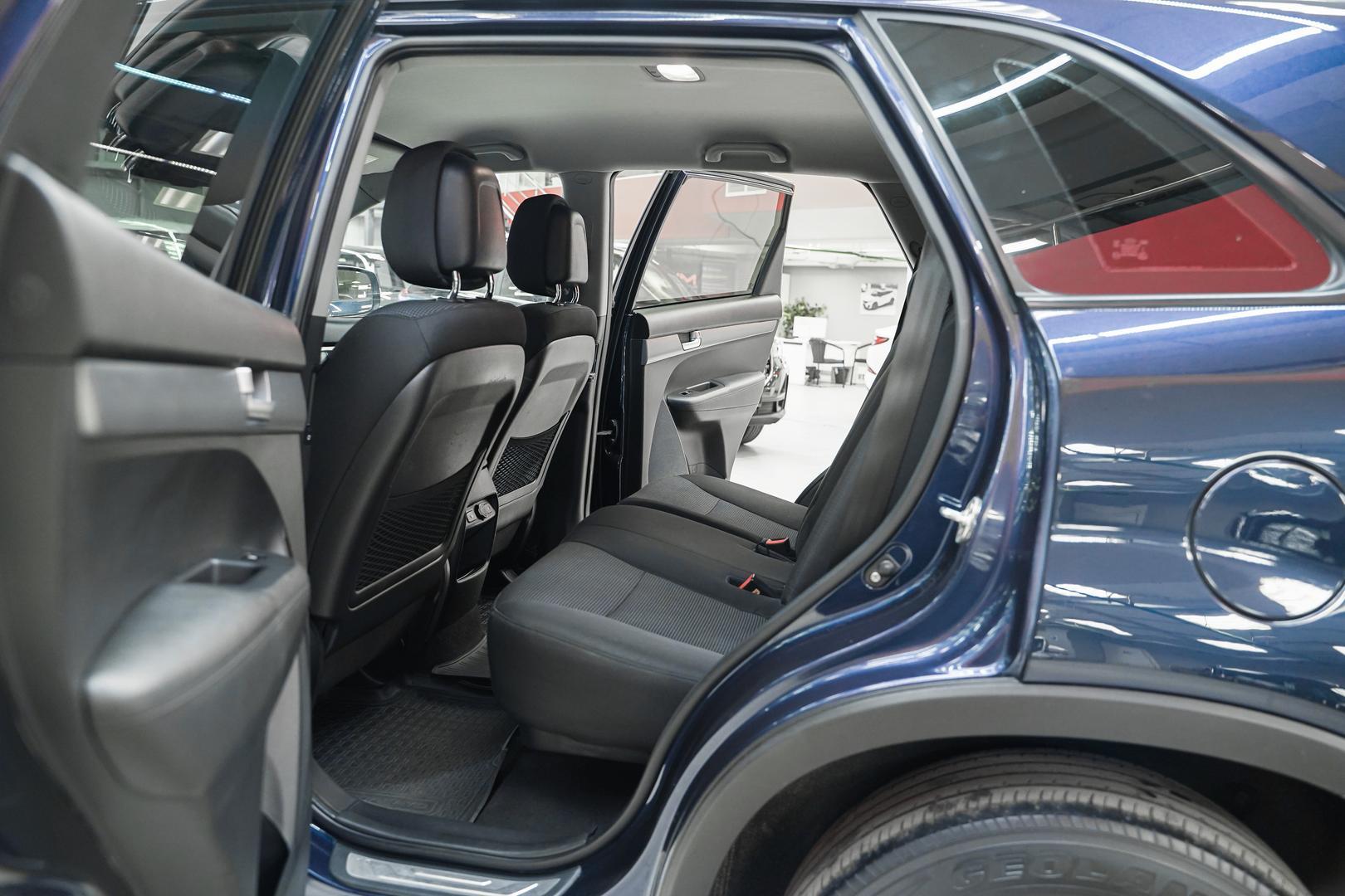 Kia Sorento 2015, синий, ДЦ Орехово