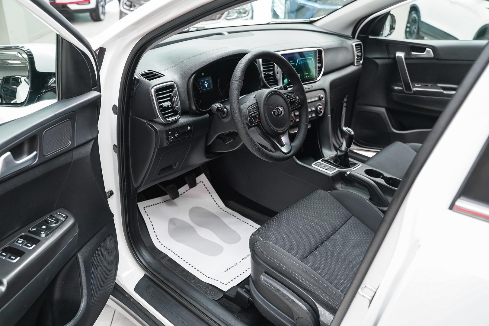 Kia Sportage 2016, белый, ДЦ Орехово
