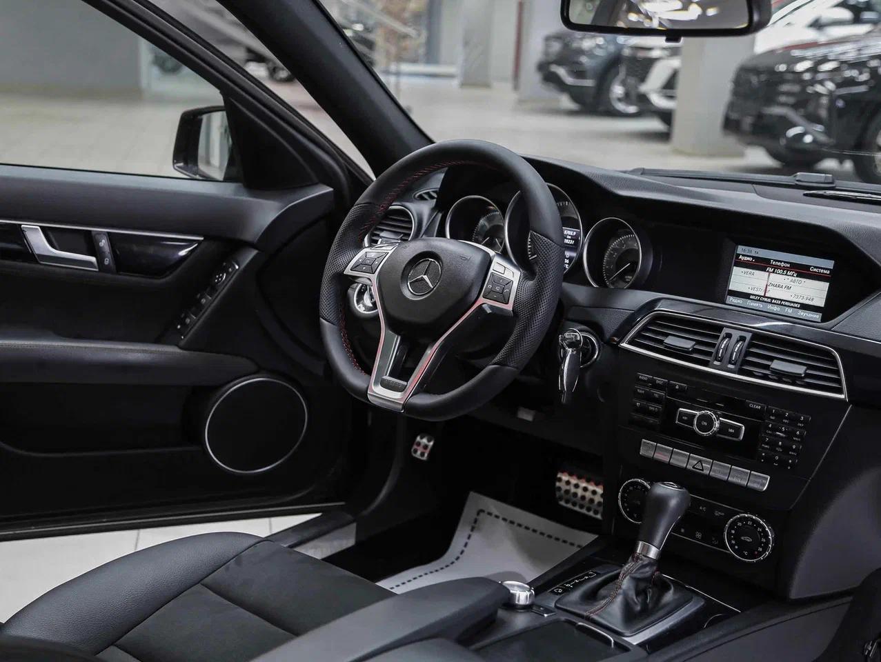 Mercedes-Benz C-Класс 2013, коричневый, ДЦ Орехово