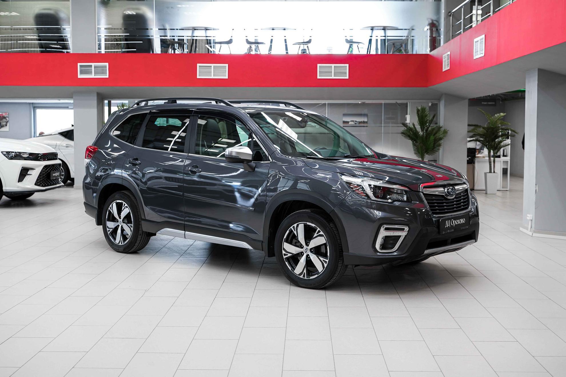 Subaru Forester 2020, серый, ДЦ Орехово