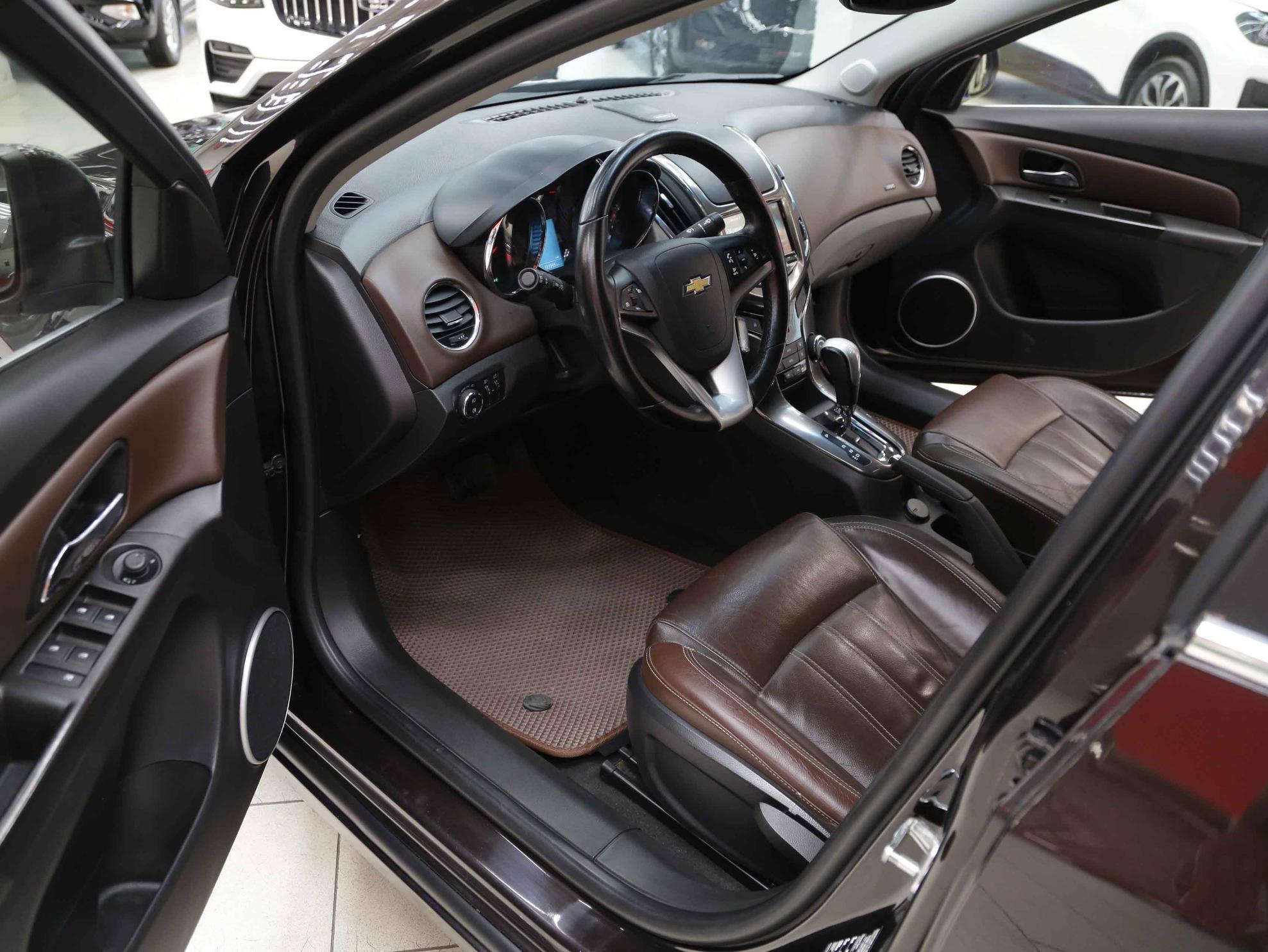 Chevrolet Cruze 2014, коричневый, ДЦ Орехово