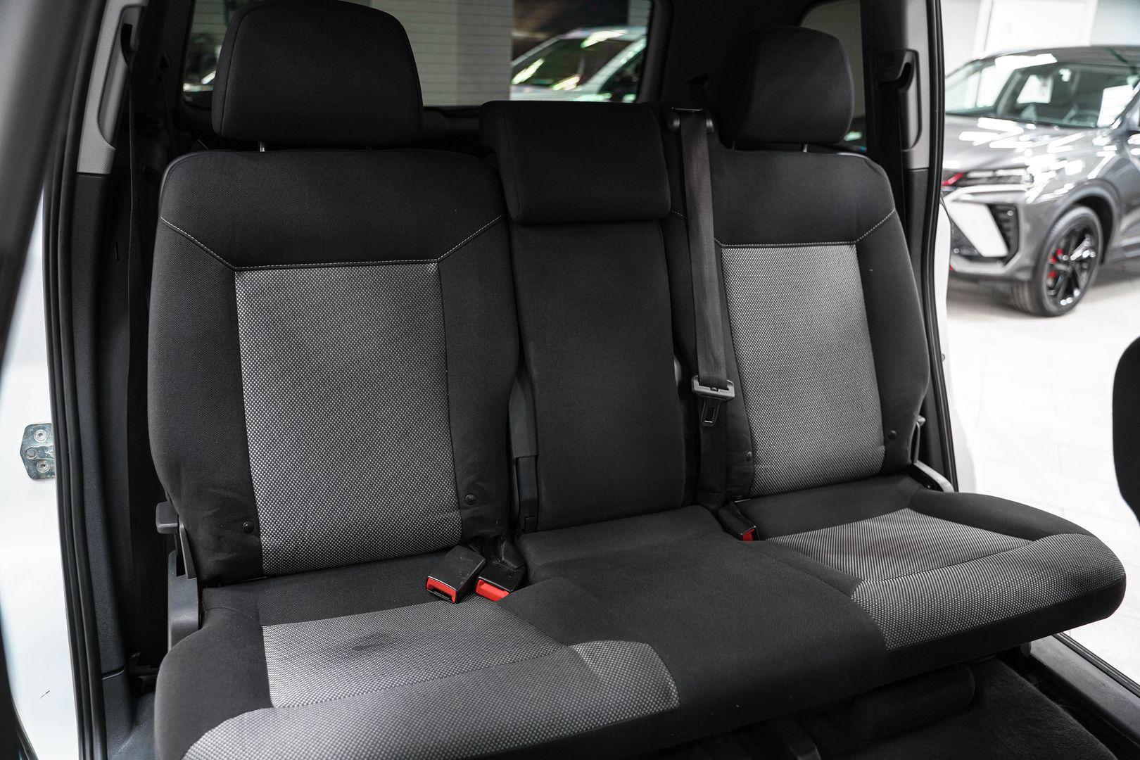 Opel Zafira 2012, белый, ДЦ Орехово