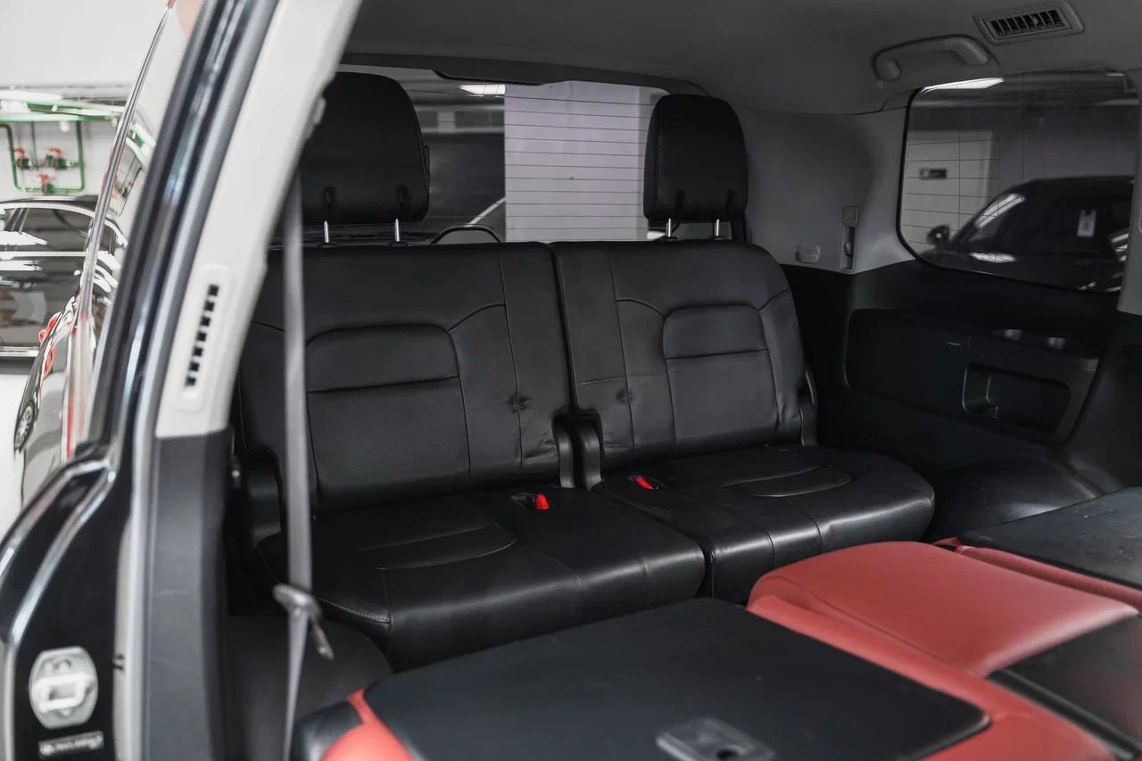 Toyota Land Cruiser 2012, черный, ДЦ Орехово