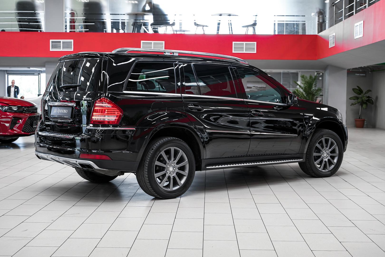 Mercedes-Benz GL-Класс 2012, черный, ДЦ Орехово