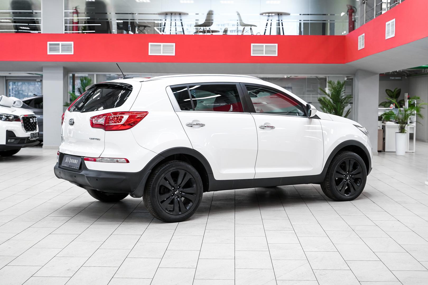 Kia Sportage 2012, белый, ДЦ Орехово