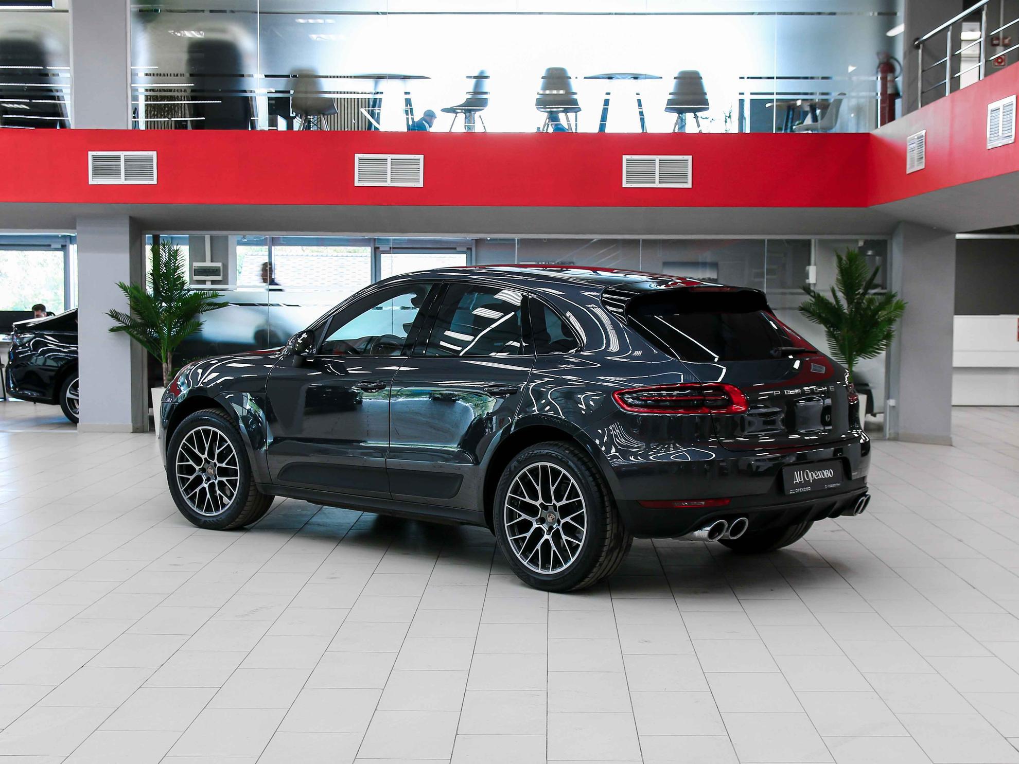 Porsche Macan 2017, серый, ДЦ Орехово