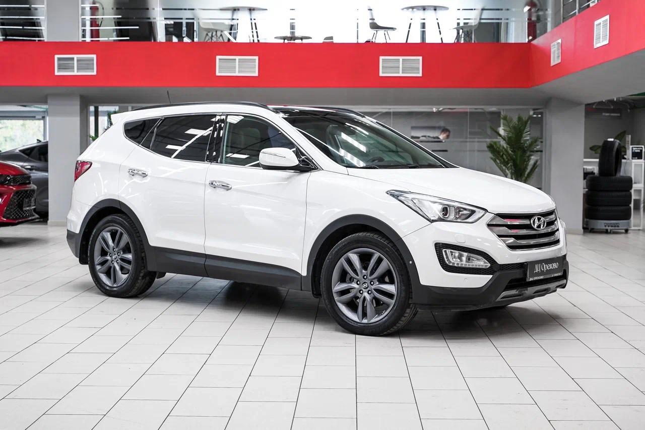 Hyundai Santa Fe 2013, белый, ДЦ Орехово