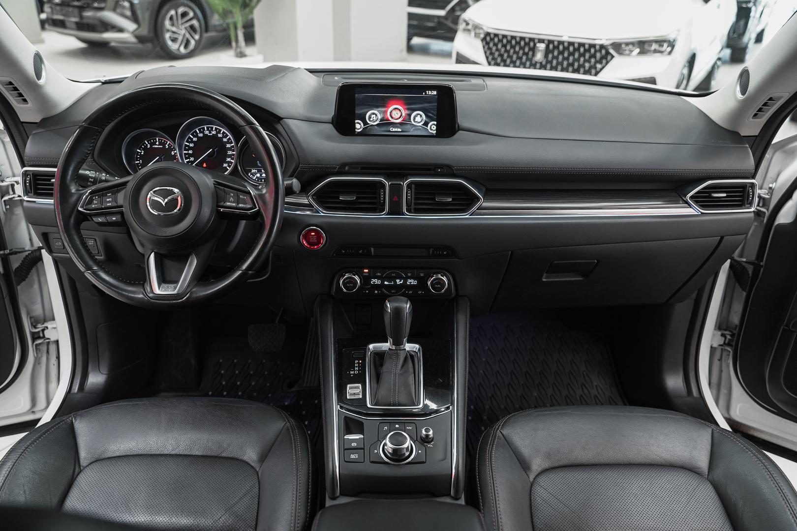 Mazda CX-5 2017, белый, ДЦ Орехово
