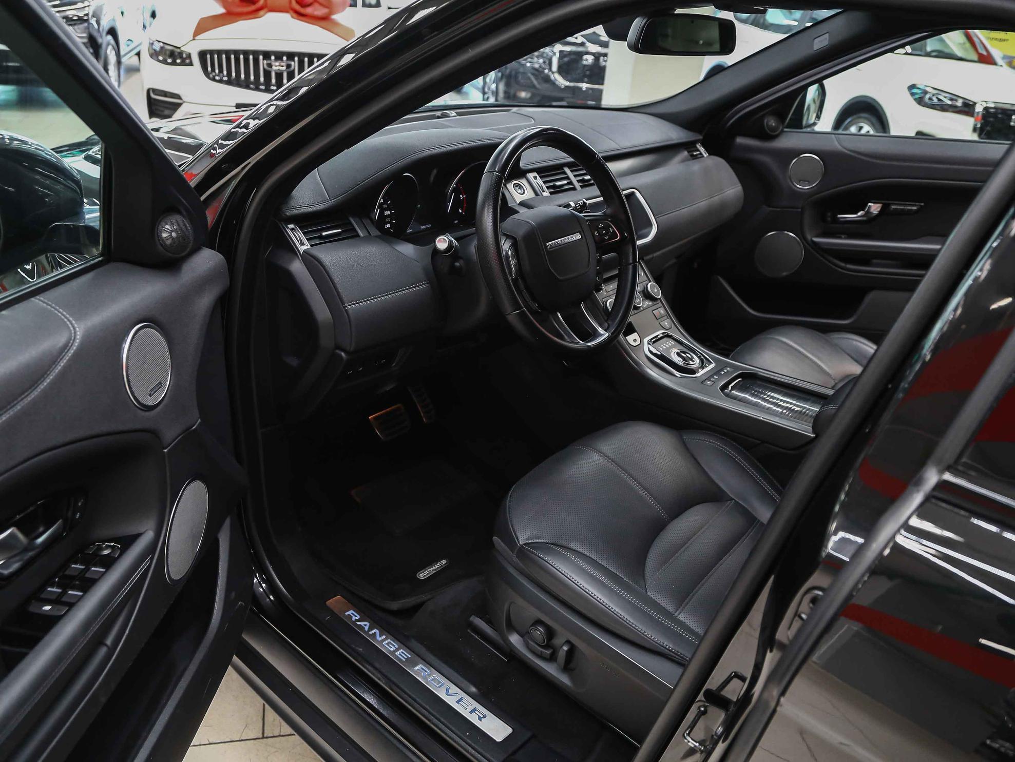 Land Rover Range Rover Evoque 2018, черный, ДЦ Орехово