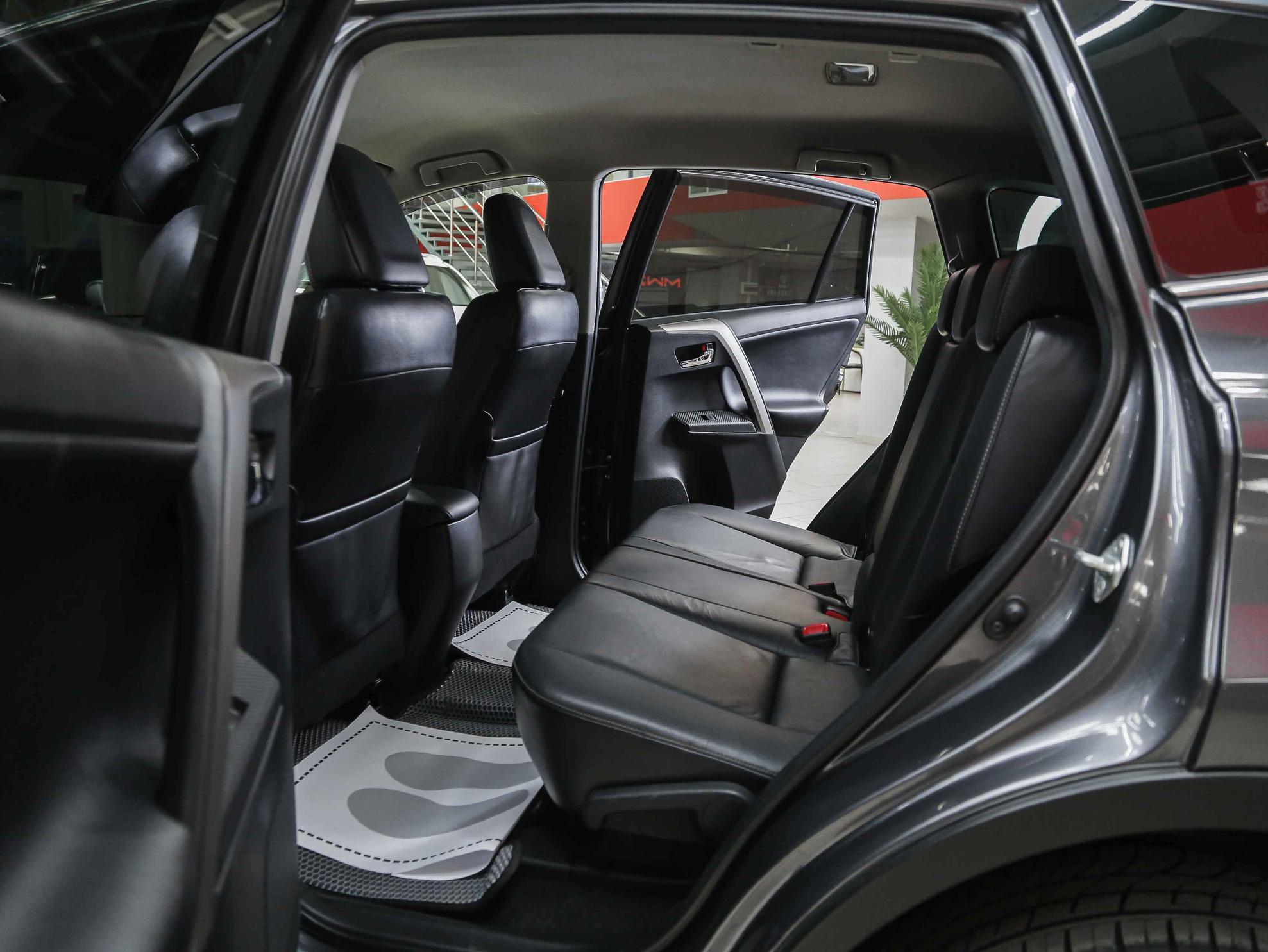 Toyota RAV4 2012, серый, ДЦ Орехово