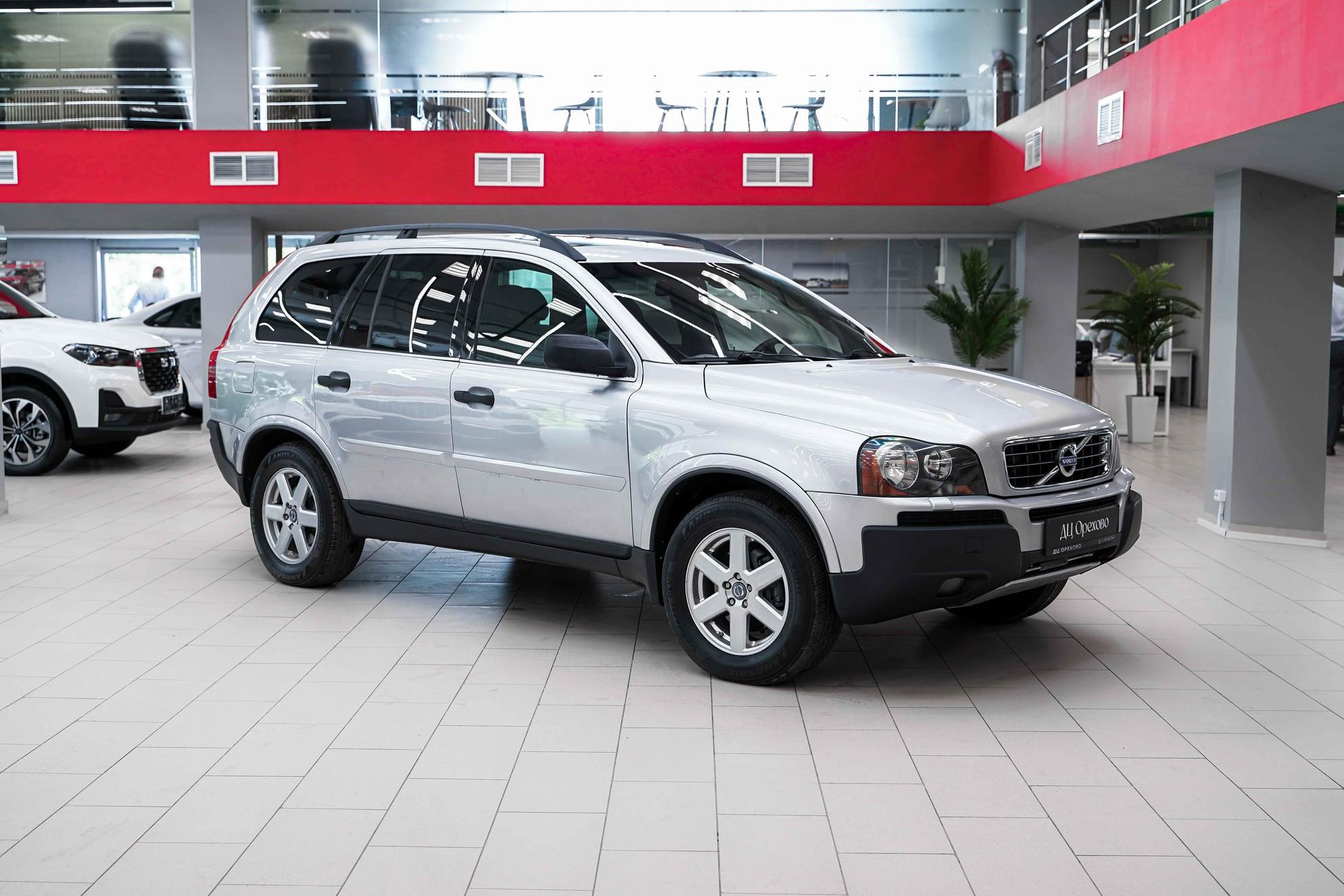 Volvo XC90 2004, серый, ДЦ Орехово
