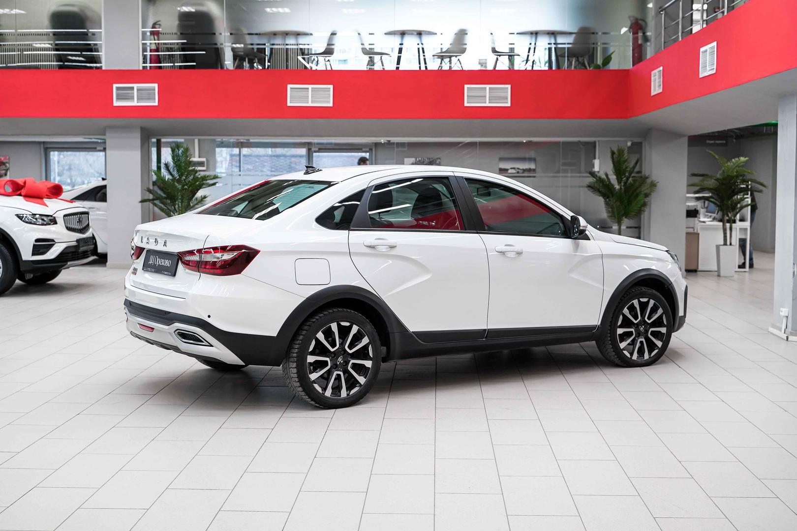 LADA (ВАЗ) Vesta 2023, белый, ДЦ Орехово