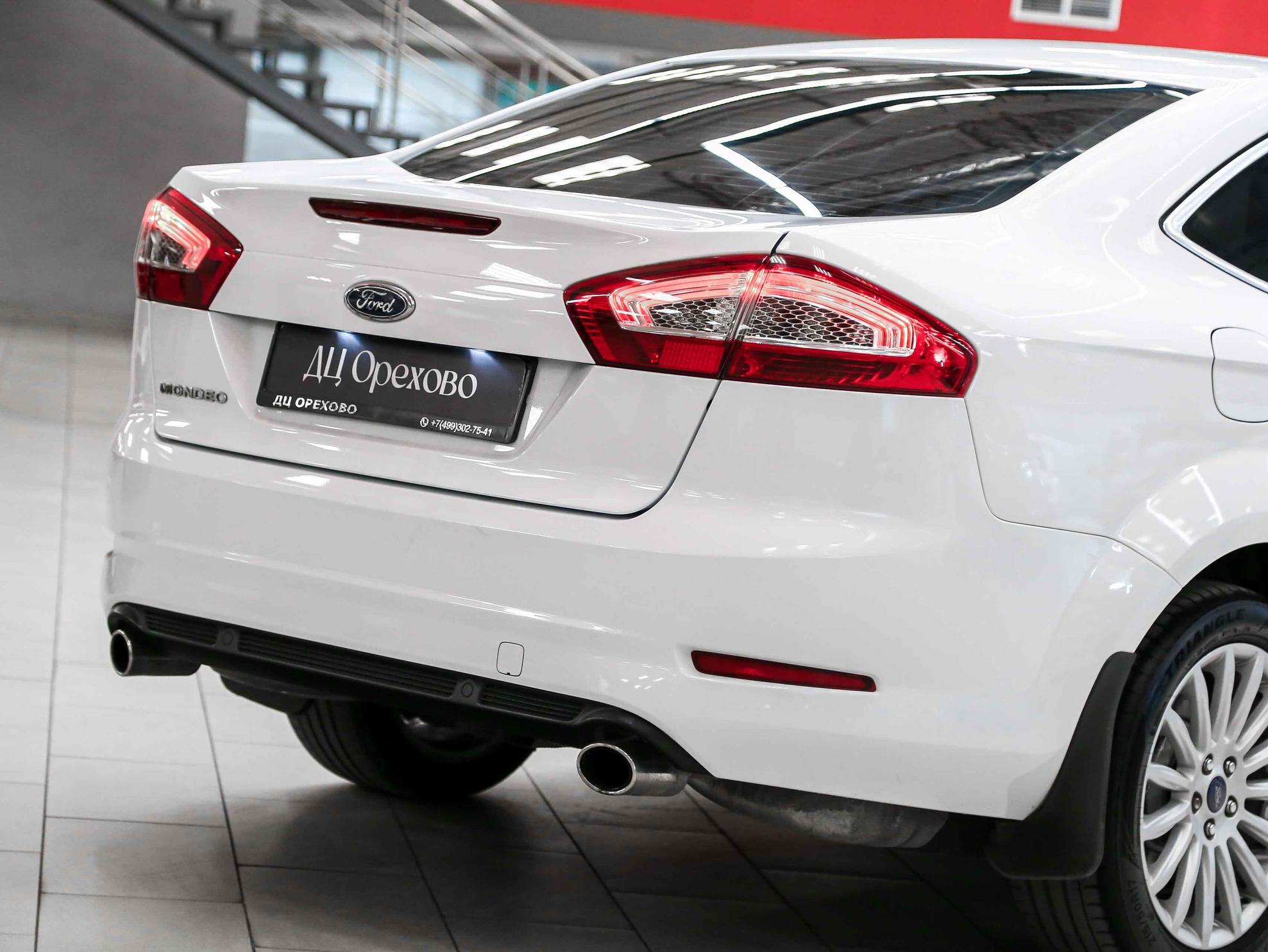 Ford Mondeo 2012, белый, ДЦ Орехово