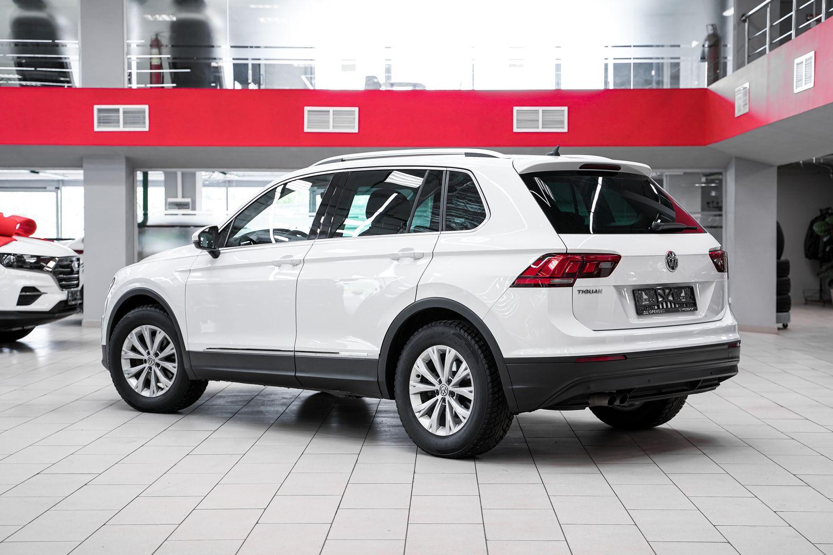 Volkswagen Tiguan 2018, белый, ДЦ Орехово