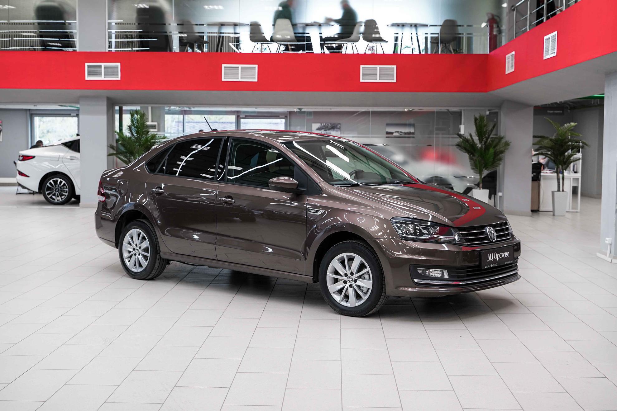 Volkswagen Polo 2018, коричневый, ДЦ Орехово