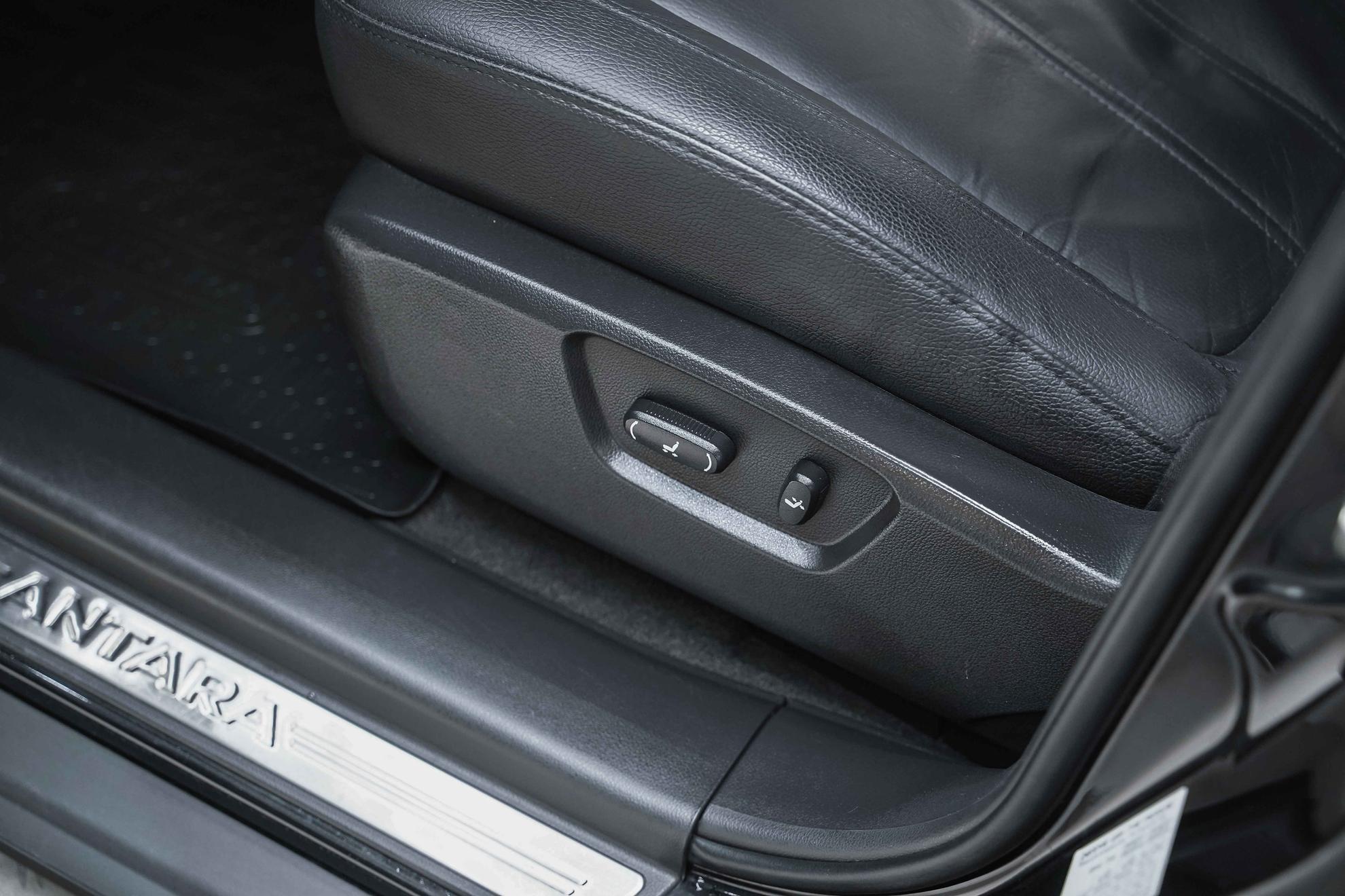 Opel Antara 2013, черный, ДЦ Орехово