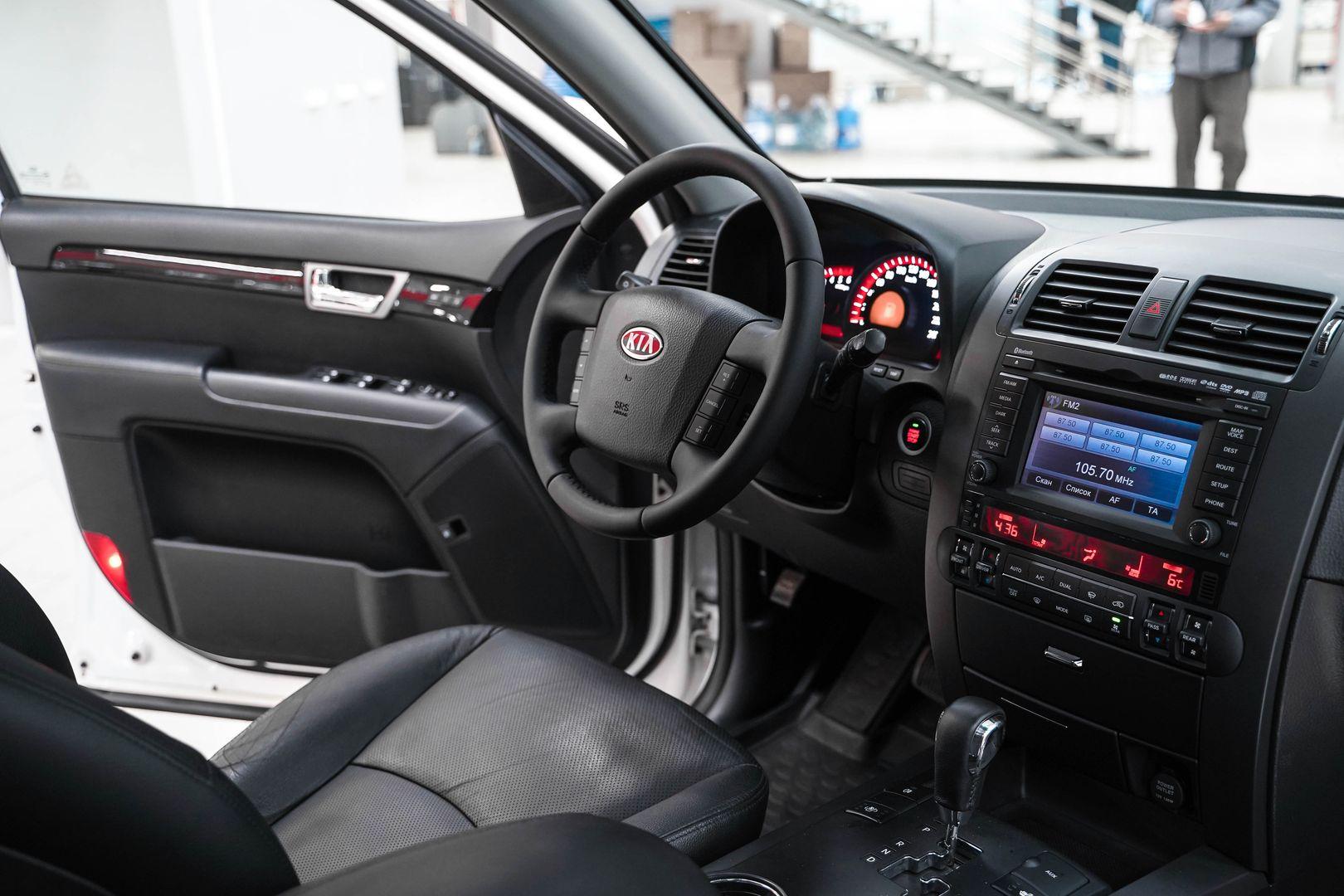 Kia Mohave 2012, белый, ДЦ Орехово