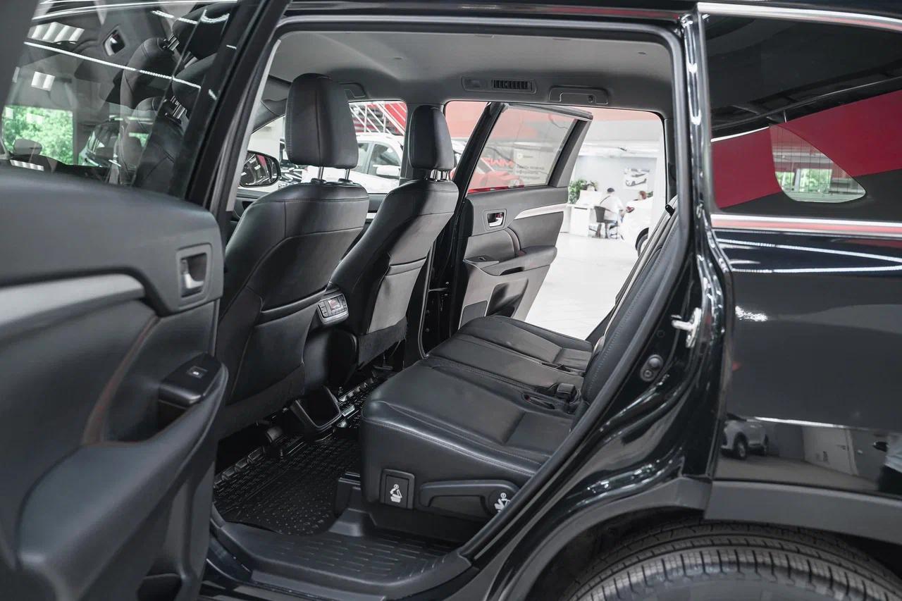 Toyota Highlander 2013, черный, ДЦ Орехово