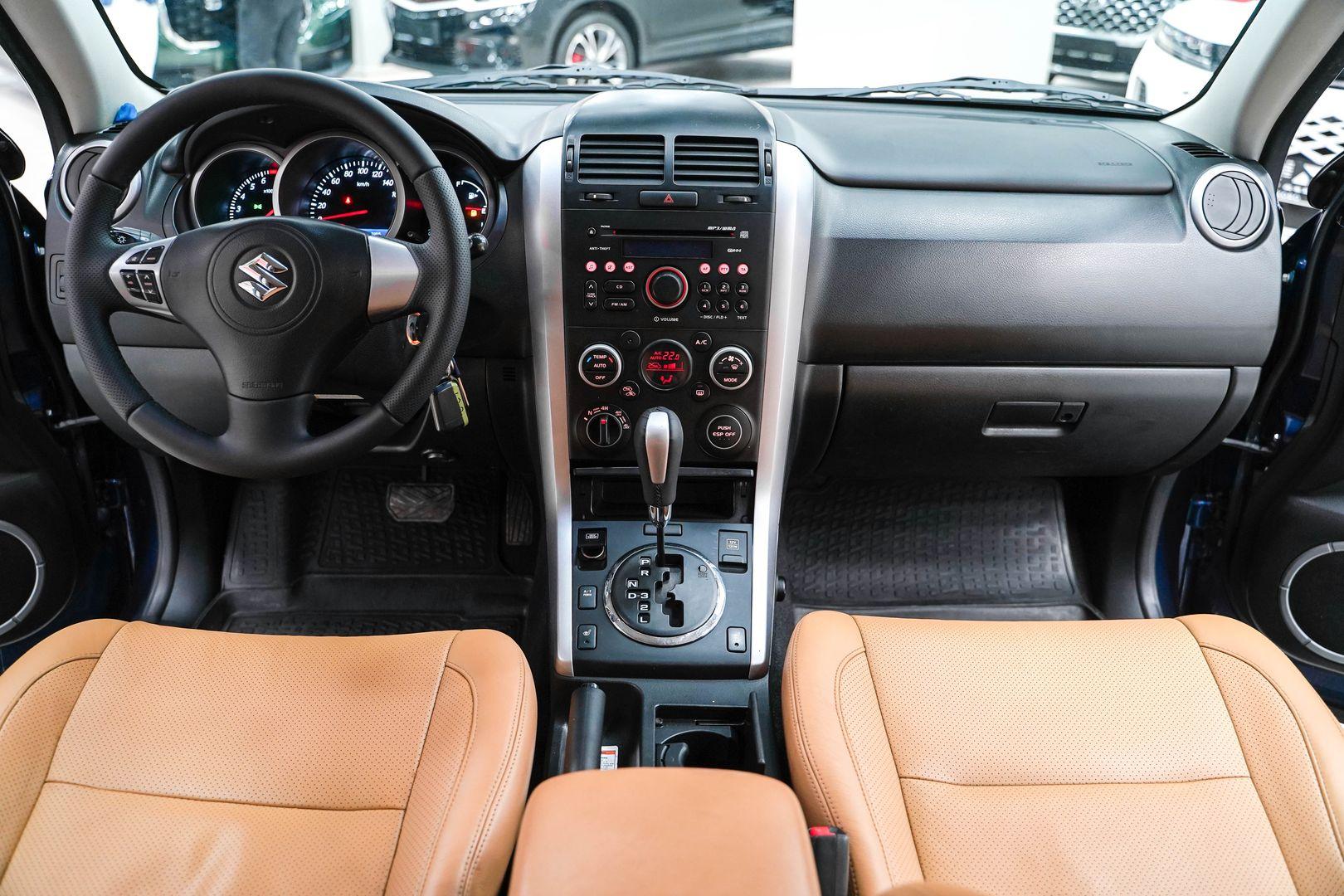 Suzuki Grand Vitara 2011, синий, ДЦ Орехово