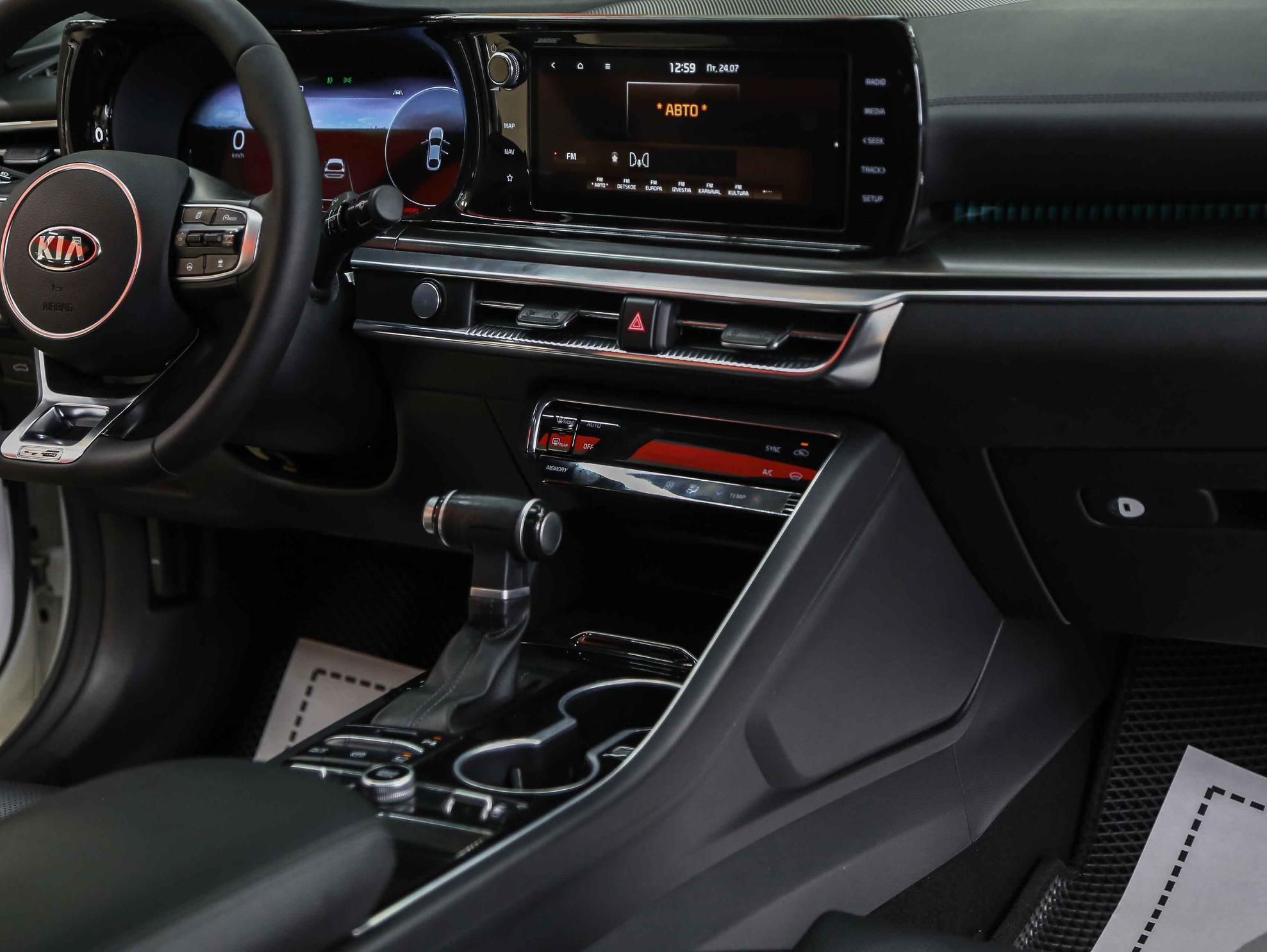 Kia K5 2020, белый, ДЦ Орехово