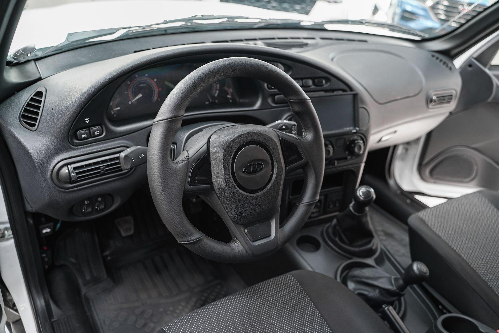LADA (ВАЗ) Niva Travel 2024, белый, ДЦ Орехово